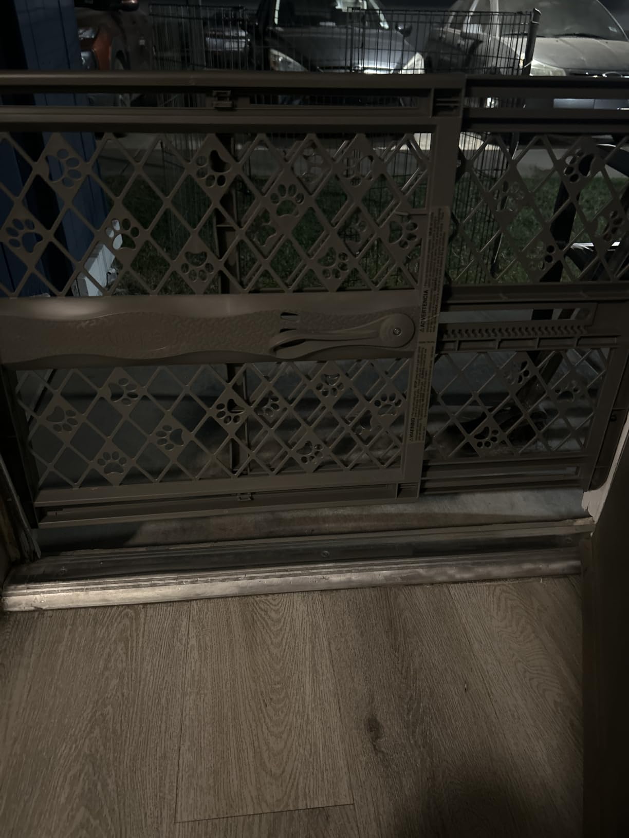 MYPET Paws Portable Pet Gate: 26-40