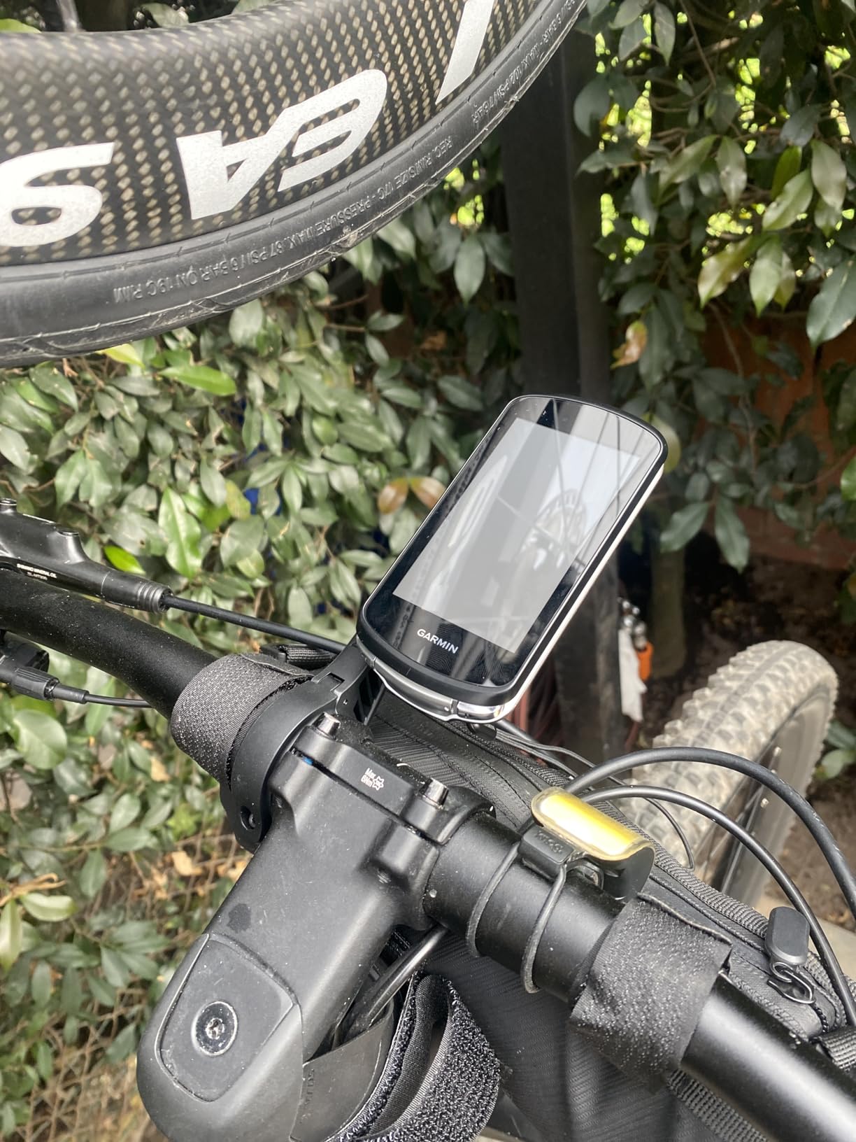 Garmin Edge 1040, GPS Bike Computer, On and Off-Road, Spot-On Accuracy, Long-Lasting Battery customer photo 2