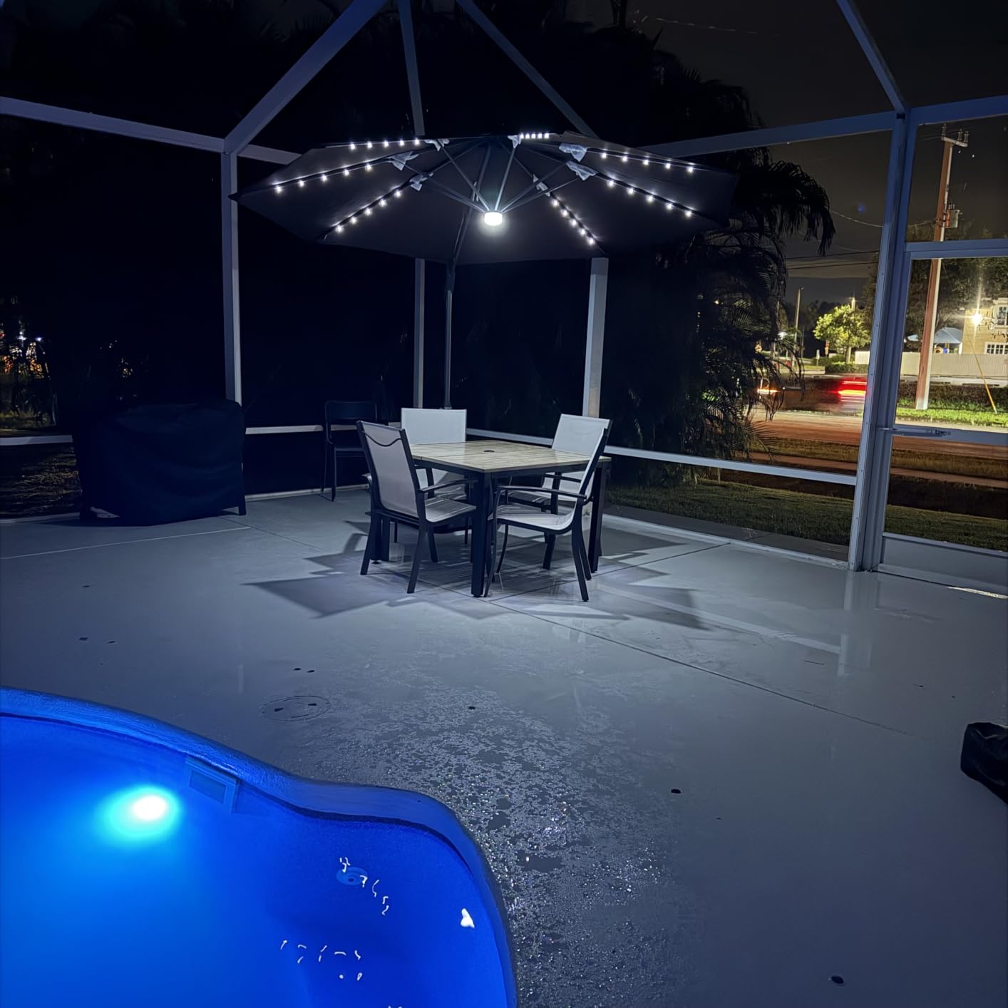 Best Choice Products 10ft Solar LED Cantilever Patio Umbrella, 360-Degree Rotation Hanging Offset Market Outdoor Sun Shade for Backyard, Deck, Poolside w/Lights, Easy Tilt, Cross Base - Burgundy customer photo 1