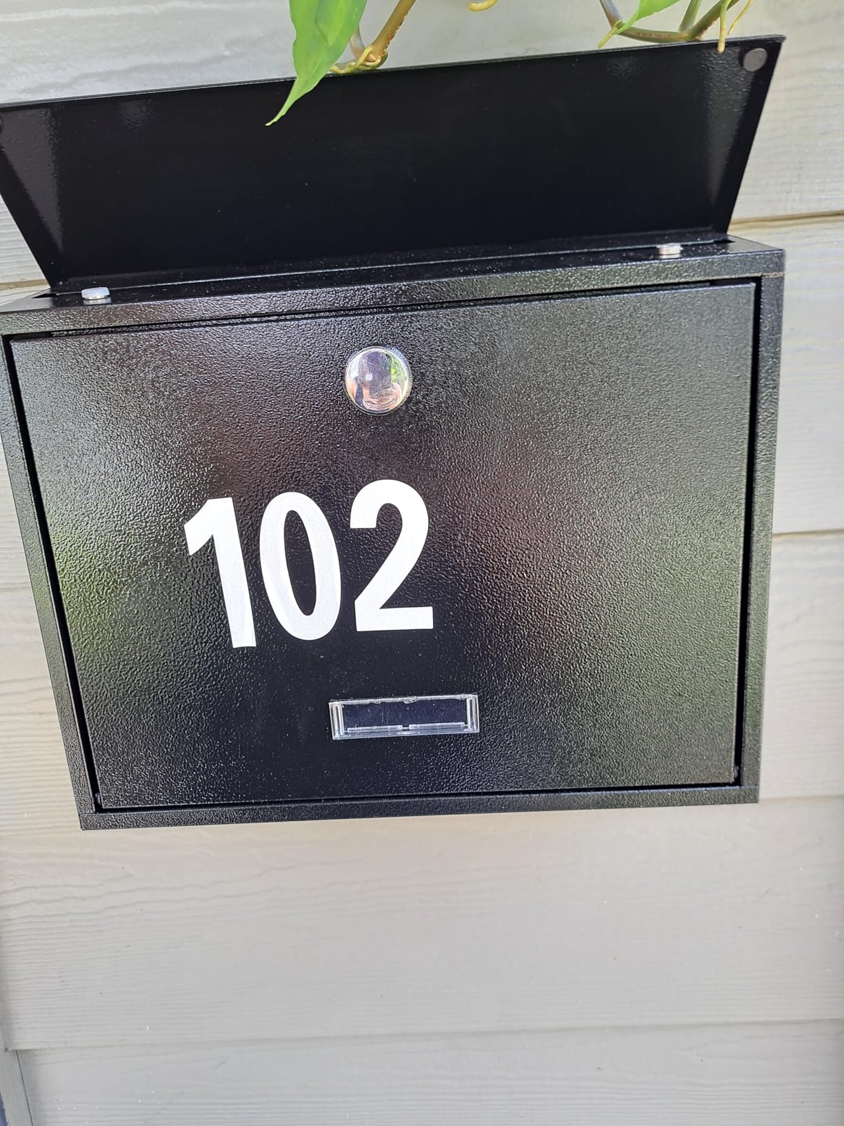 LAND·VOI Locking Mailbox Wall Mounted, Metal Postbox with Three Sets of Mail Box Number Stickers, 4 Keys, 14.4