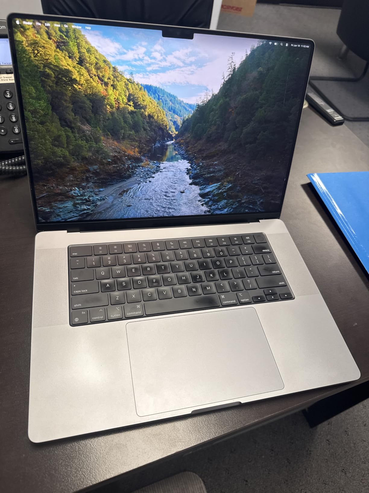 Apple Late 2021 MacBook Pro with Apple M1 Pro chip, 16-inch, 16GB RAM, 1TB SSD, Space Gray (Renewed) customer photo 1