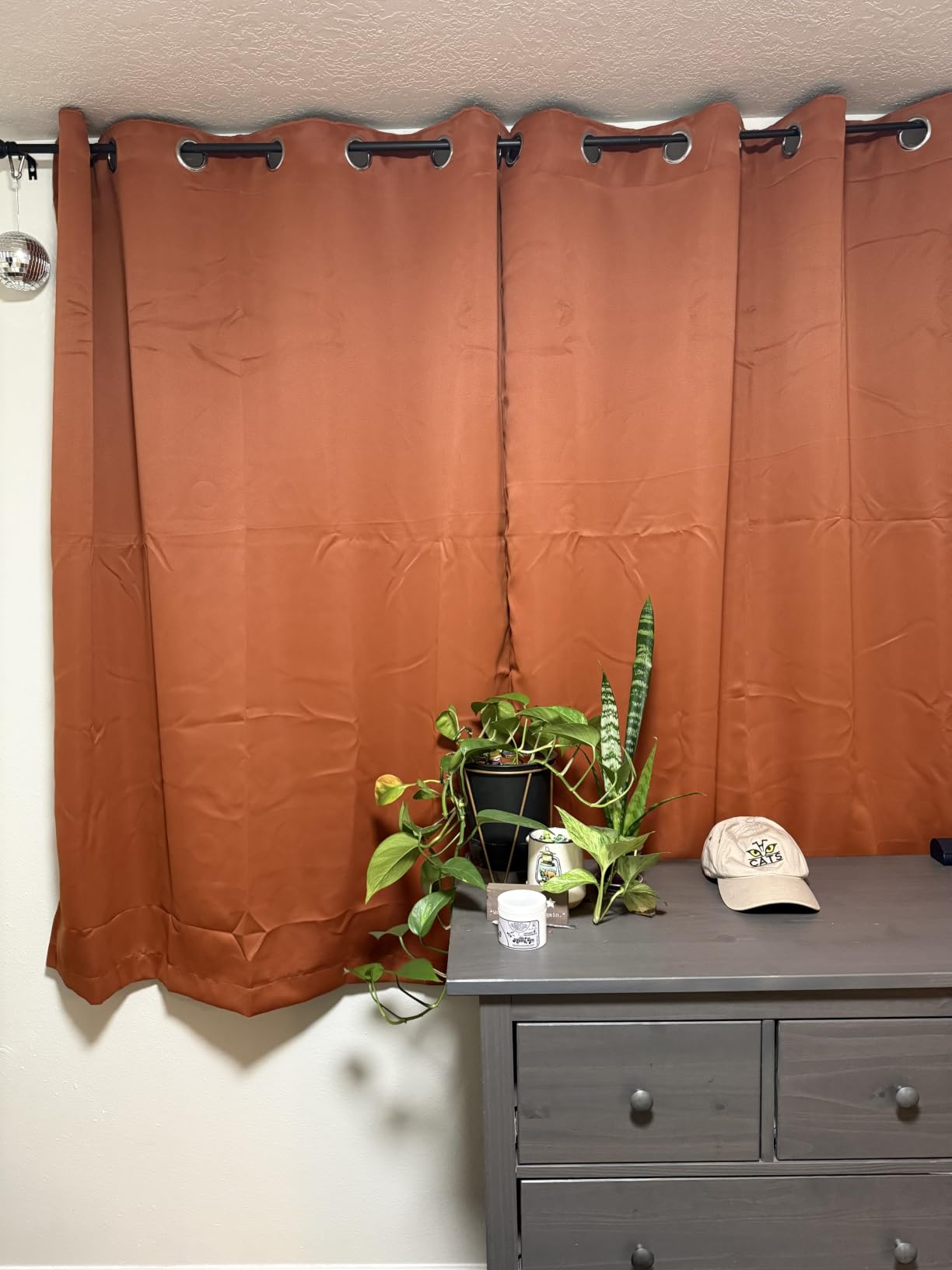 Yakamok 100% Blackout Lined Panels, Thermal Insulated Blackout Curtains for Bedroom, Heat Blocking Drapes for Living Room(62Wx84L, Grey, 2 Panels) customer photo 1