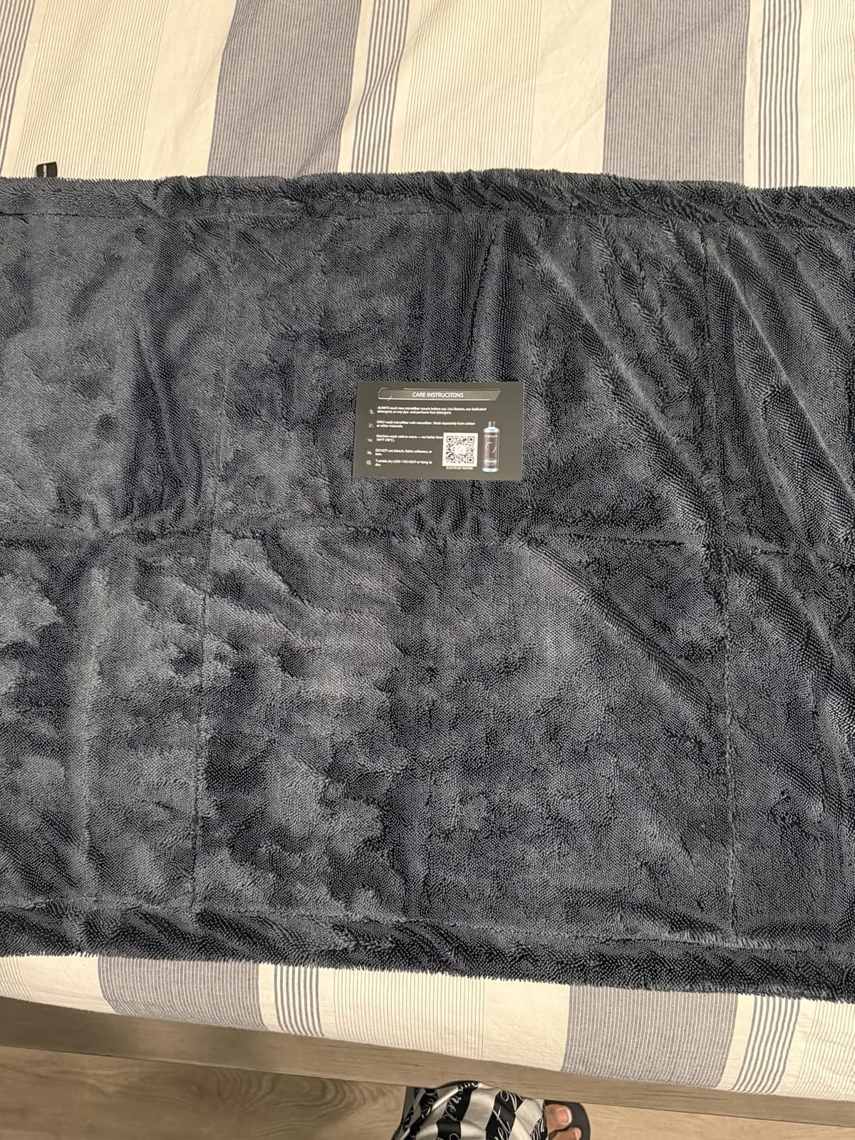Blackline Microfiber Car Drying Towel 24