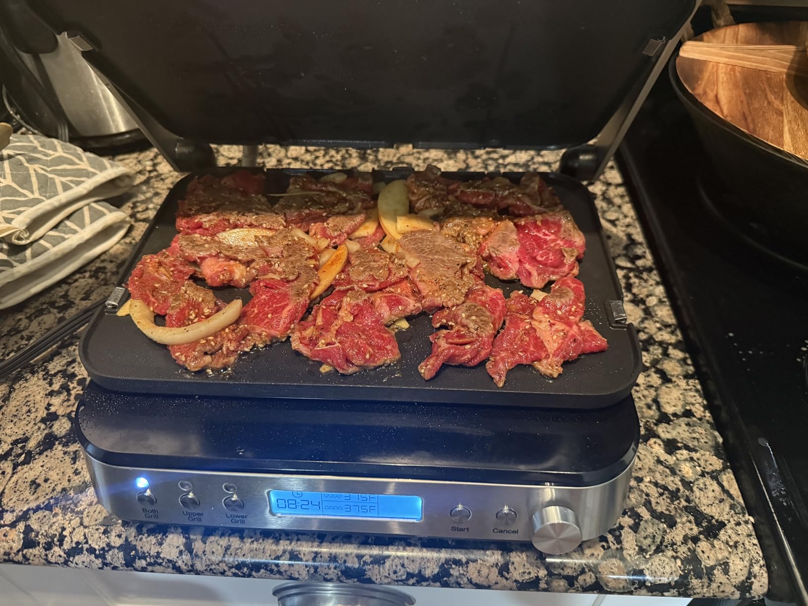 CATTLEMAN 5 in 1 Panini Press Grill with Removable Plates, 1600W customer photo 2