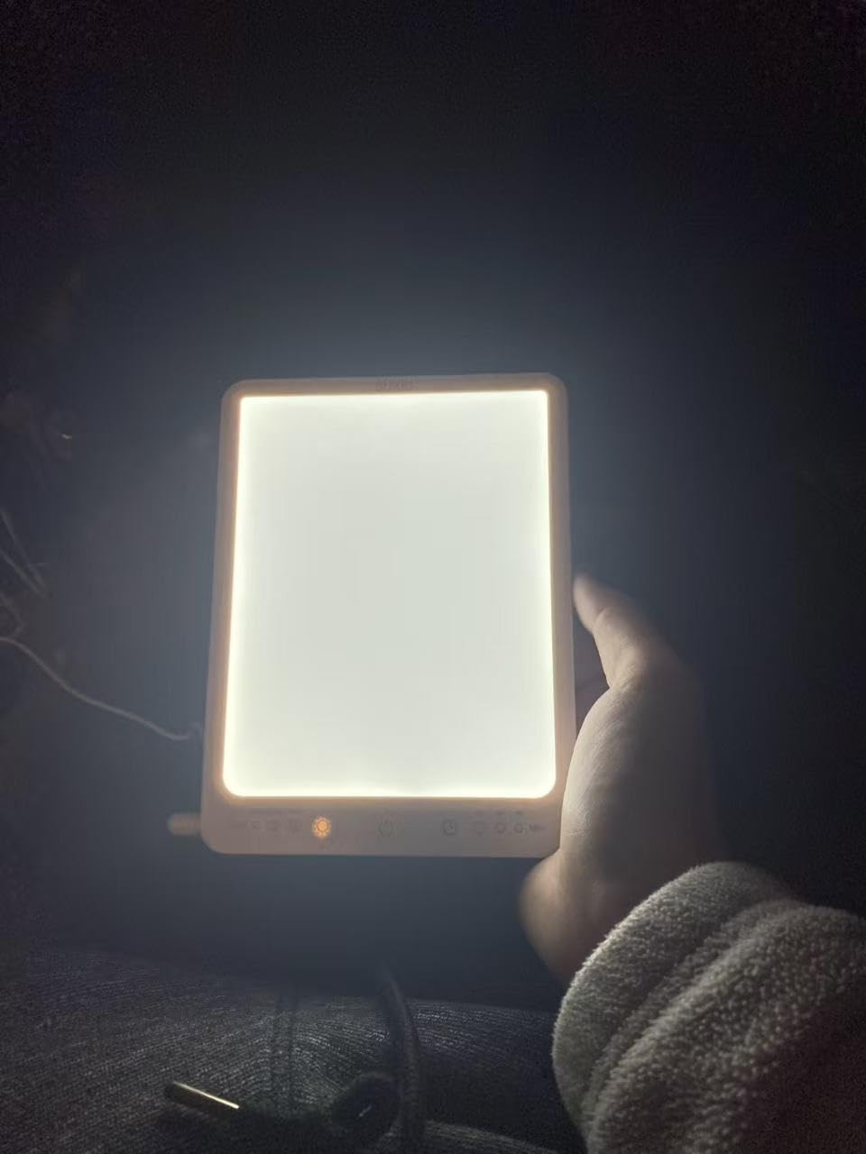 SUXIO Light Therapy Lamp - 10000 Lux Therapy Light, 3 Timing & Mode Happy Lamp, Touch Control Daylight Lamp with Memory Function, Portable Light Therapy Box for Home/Office Use As Lift Mood customer photo 2