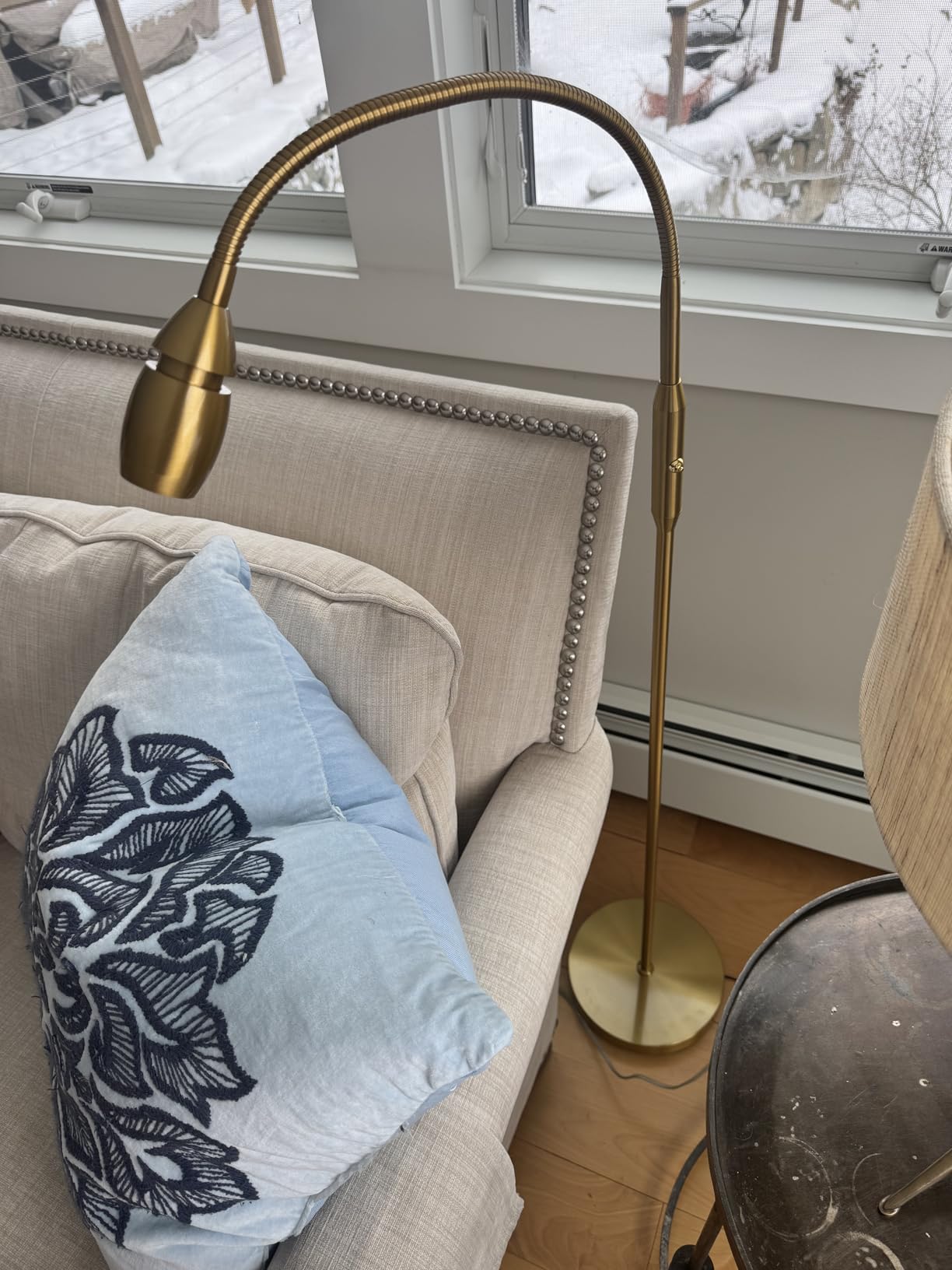 O’Bright Ray – Adjustable LED Beam Floor Lamp, Dimmable and Zoomable Spotlight, Flexible Gooseneck, Reading/Crafting Standing Lamp, Work Table Light, Matte Black customer photo 2