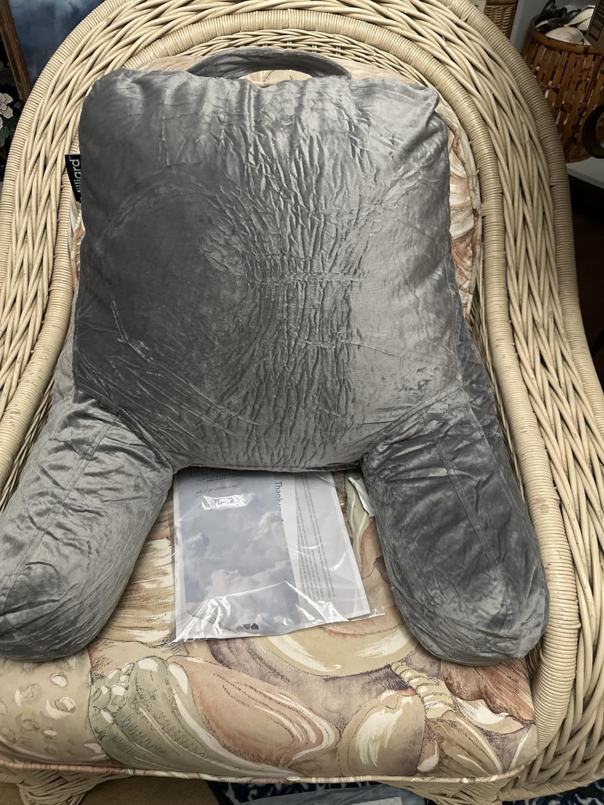 Milliard Reading Pillow with Arms, Black, Cozy Shredded Memory Foam Back Pillow for Bed Sitting Up - Sit Up Backrest Support for Reading & Rest Bed - Washable Cover, Adjustable Comfort, CertiPUR customer photo 2