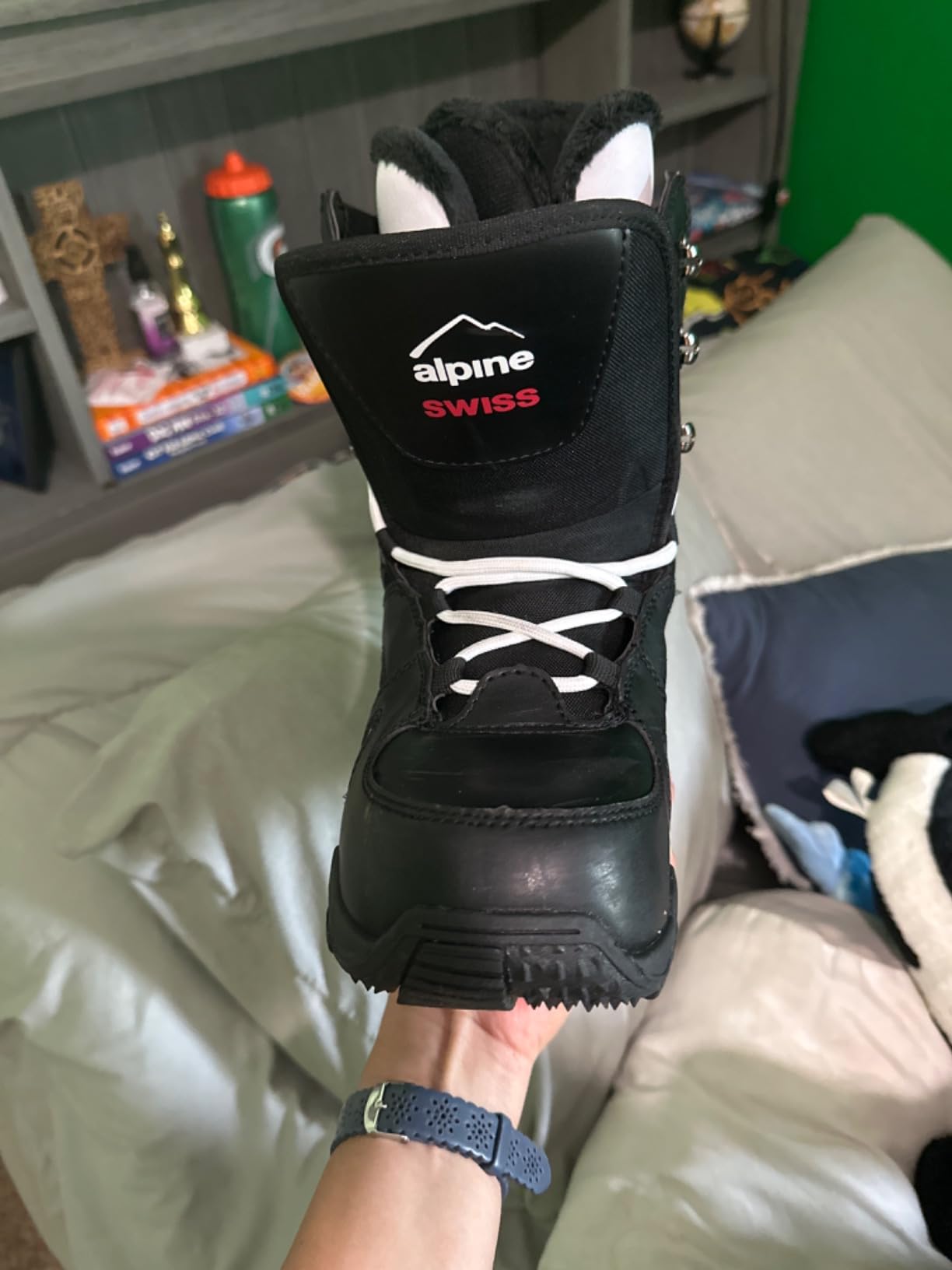 Alpine Swiss Men's Snowboard Boots | Waterproof, Custom-Fit Liner, Medium Flex for All-Mountain Riding, Winter Snow Boots customer photo 2