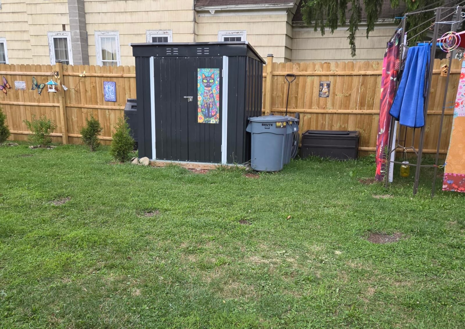 Gizoon 5x3 FT Outdoor Shed, Galvanized Metal Shed Lockable Door, Dark Gray customer photo 1