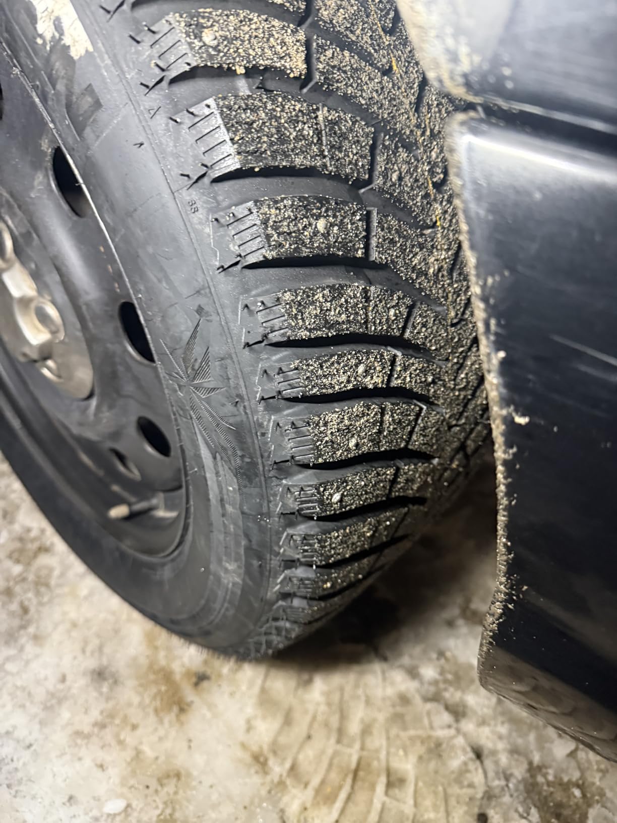 Nexen Winguard Winspike 3 Winter 225/65R17 102T Passenger Tire customer photo 1