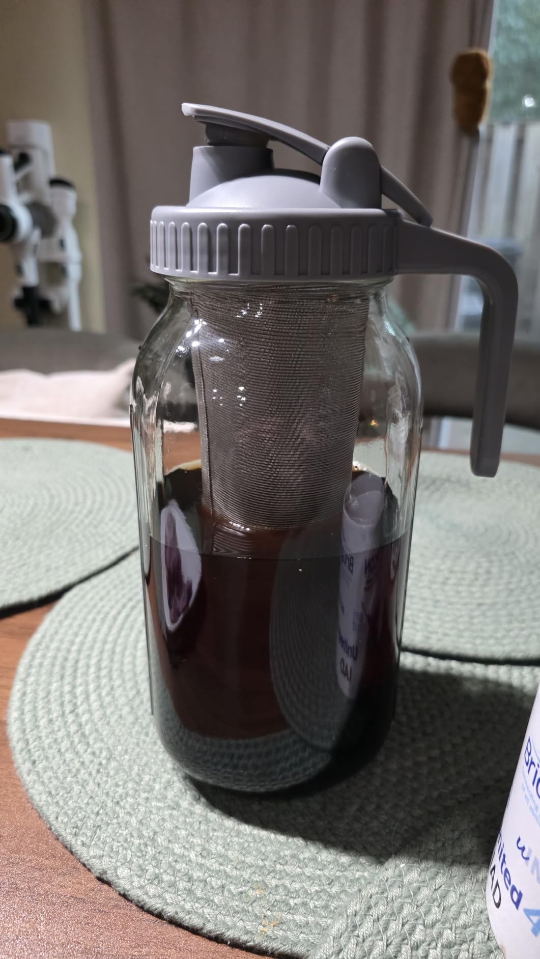 JunVpic Cold Brew Coffee Maker, 64 oz Glass Mason Pitcher | 100μm stainless steel filter, wide mouth design, leak-proof lid with handle, pour spout for iced coffee, tea and cold drinks customer photo 2