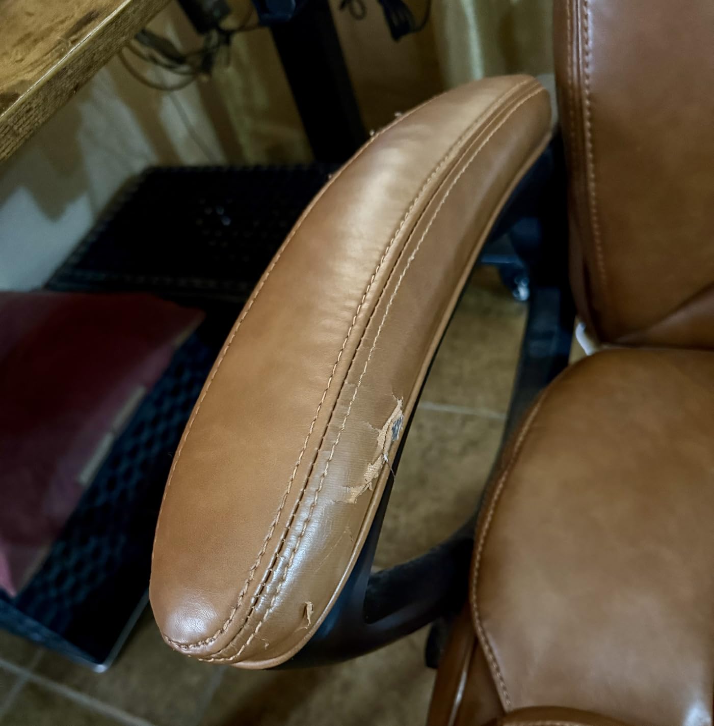 Serta Fairbanks Big & Tall Executive Office Chair, Ergonomic High-Back with Lumbar Support, Semi-Plush Seat Cushion and Body Pillows, Padded Armrests, Nylon Swivel Base, Bonded Leather, Cognac Brown customer photo 2