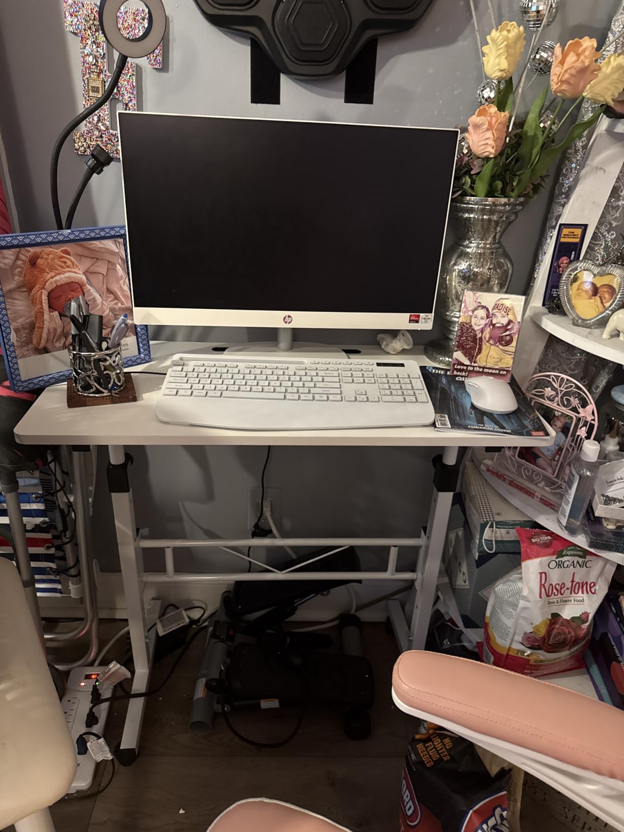 KLSMYHOKI Standing Desk Adjustable Height, Mobile Stand Up Desk with Wheels customer photo 2