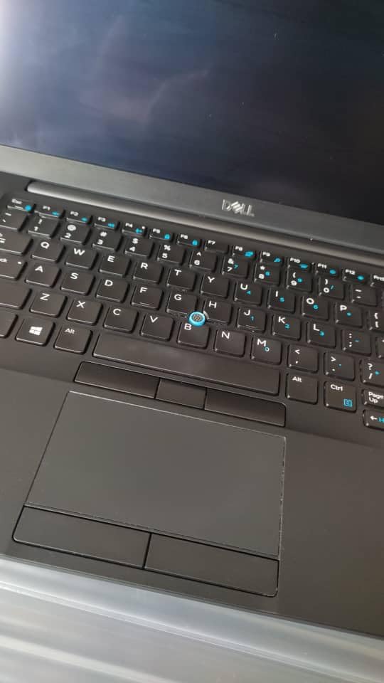 Dell Latitude 7490 Business Laptop, 14