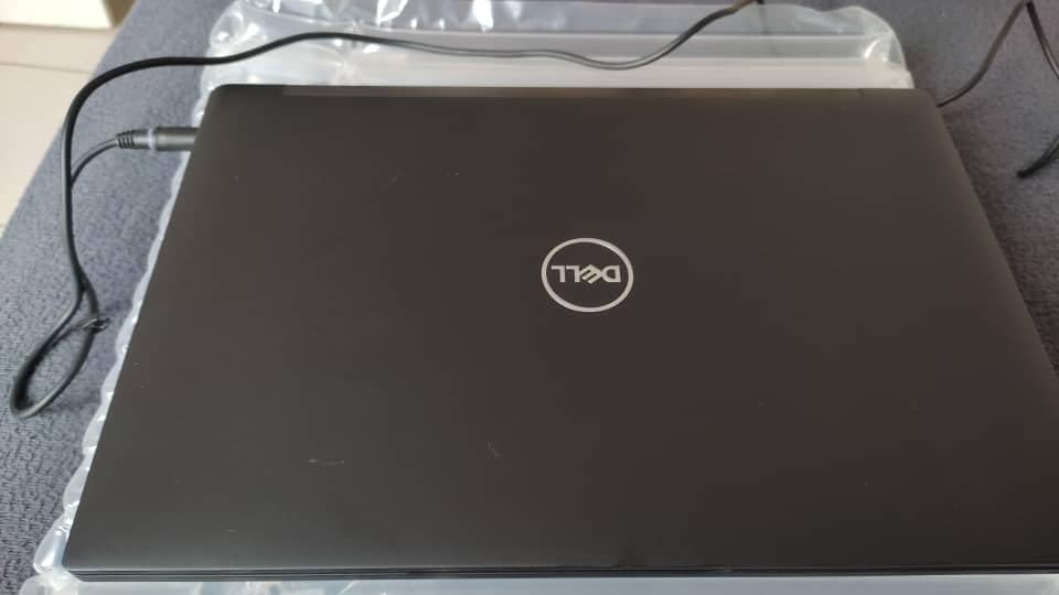 Dell Latitude 7490 Business Laptop, 14