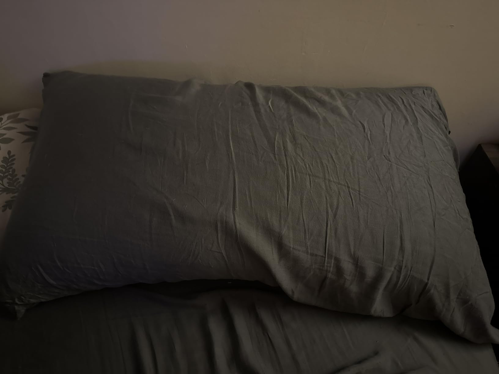 Memory Foam Pillows Queen Size Set of 2,Cooling Pillow for Side Sleepers customer photo 2