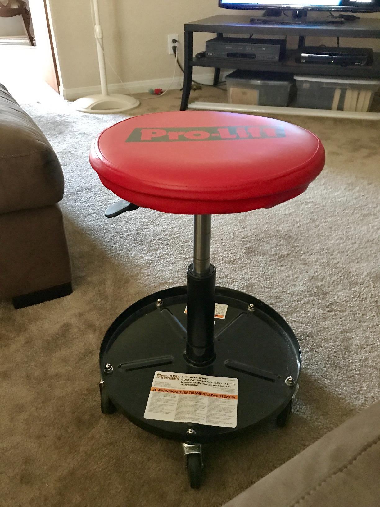 Pro-LifT PL9300H Pneumatic Chair, Black/Orange customer photo 1