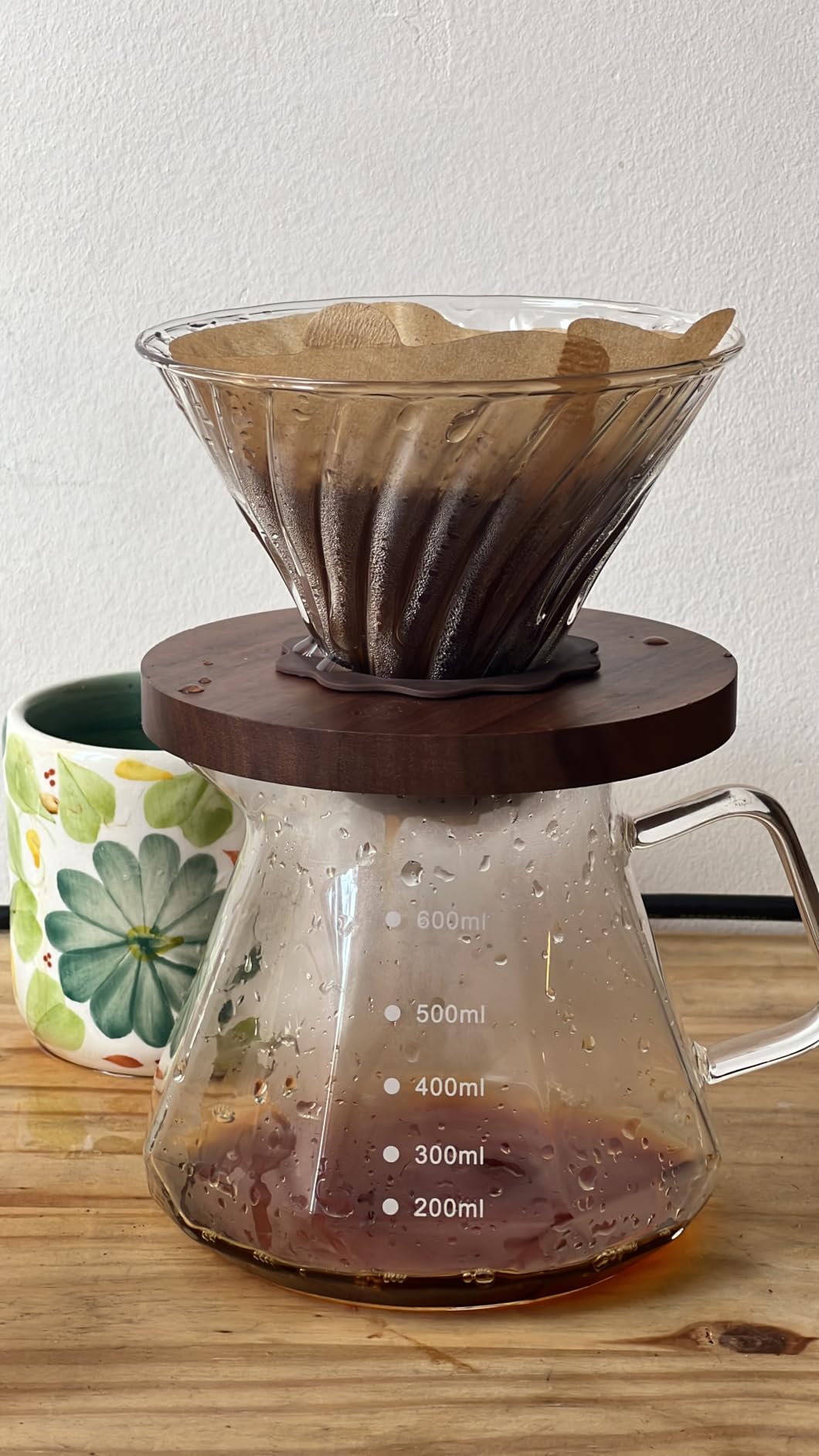 Lalord Pour Over Coffee Maker, 20 oz Borosilicate Glass Carafe with 100 pcs V60 Paper Filter, Walnut Handle & Glass Lid, Drip Coffee Maker for Home Café Restaurant Camping, 600 ml, Clear customer photo 1