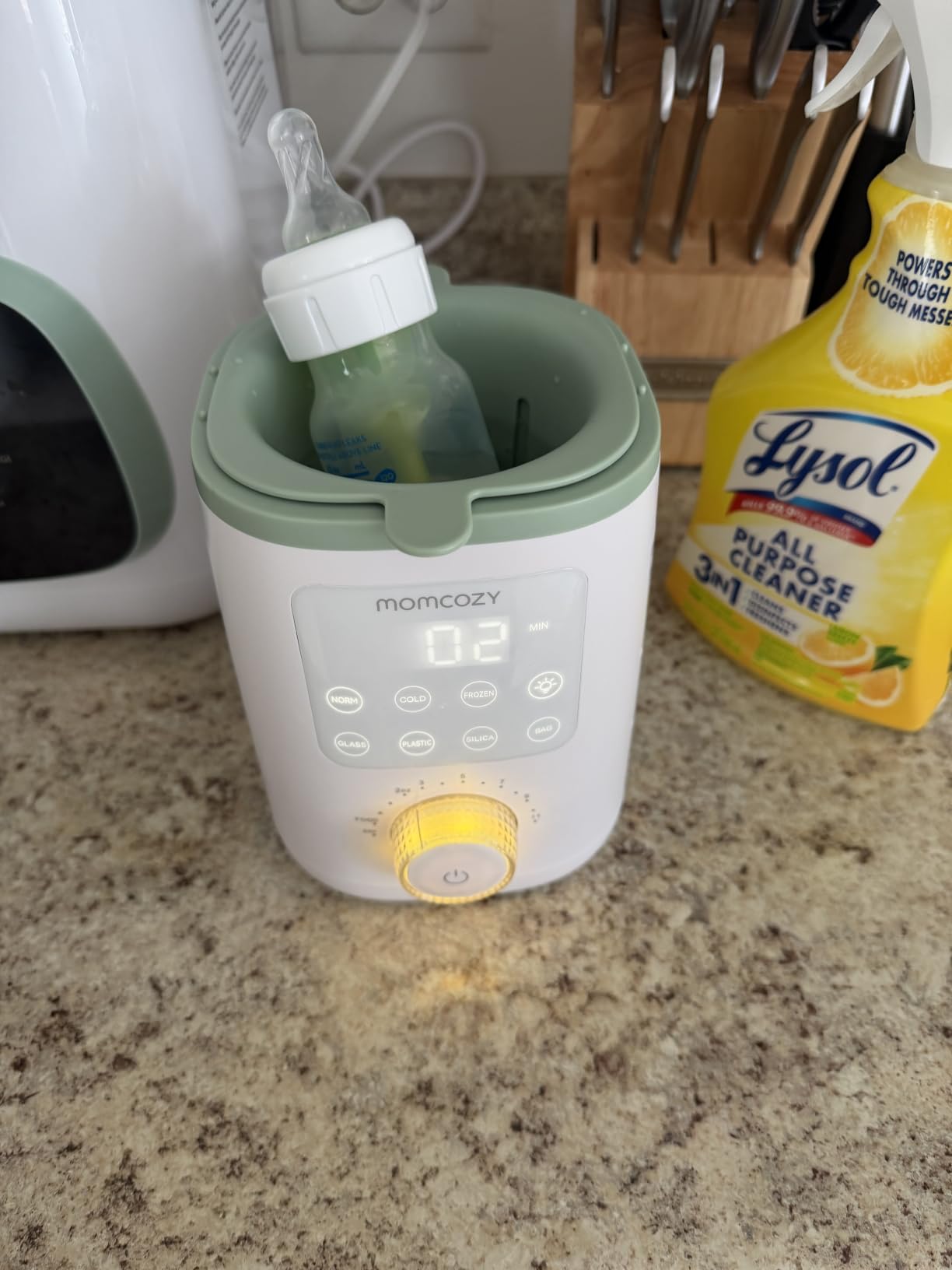 Momcozy Baby Bottle Warmer for Breast Milk, Fullest Nutrients Preserved customer photo 1