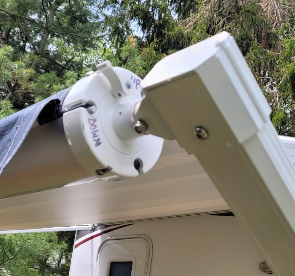 YESCAMP Manual RV Awning Complete Kit Retractable Camper Awning for RV or Trailers RV Roll Out Awning for Camper or 5th Wheel,Travel Trailers,Toy Haulers,Motohome(10Ft,White Frame,Black Stripe) customer photo 1
