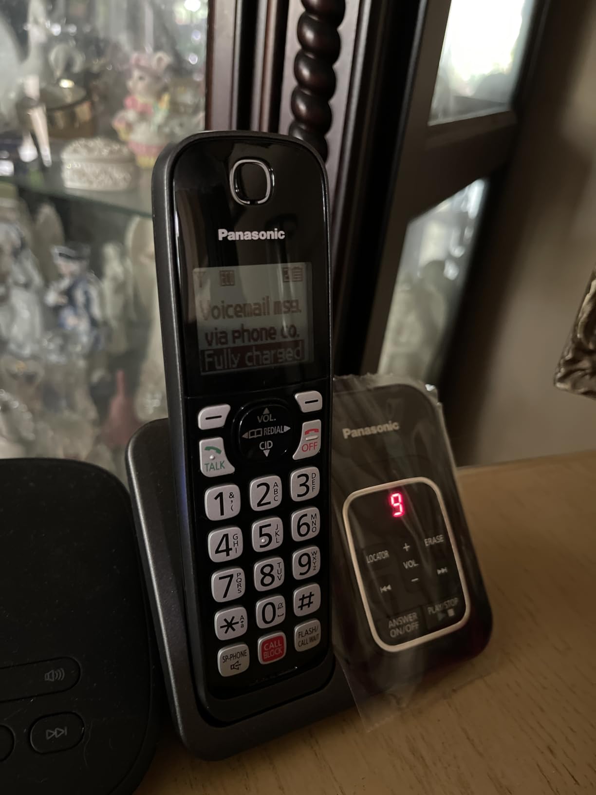 Panasonic Cordless Phone with Answering Machine, Link2Cell Bluetooth Home Phones, Voice Assistant and Advanced Call Blocking, Expandable System with 4 Handsets, Cordless Telephone, KX-TGD864W (White) customer photo 1