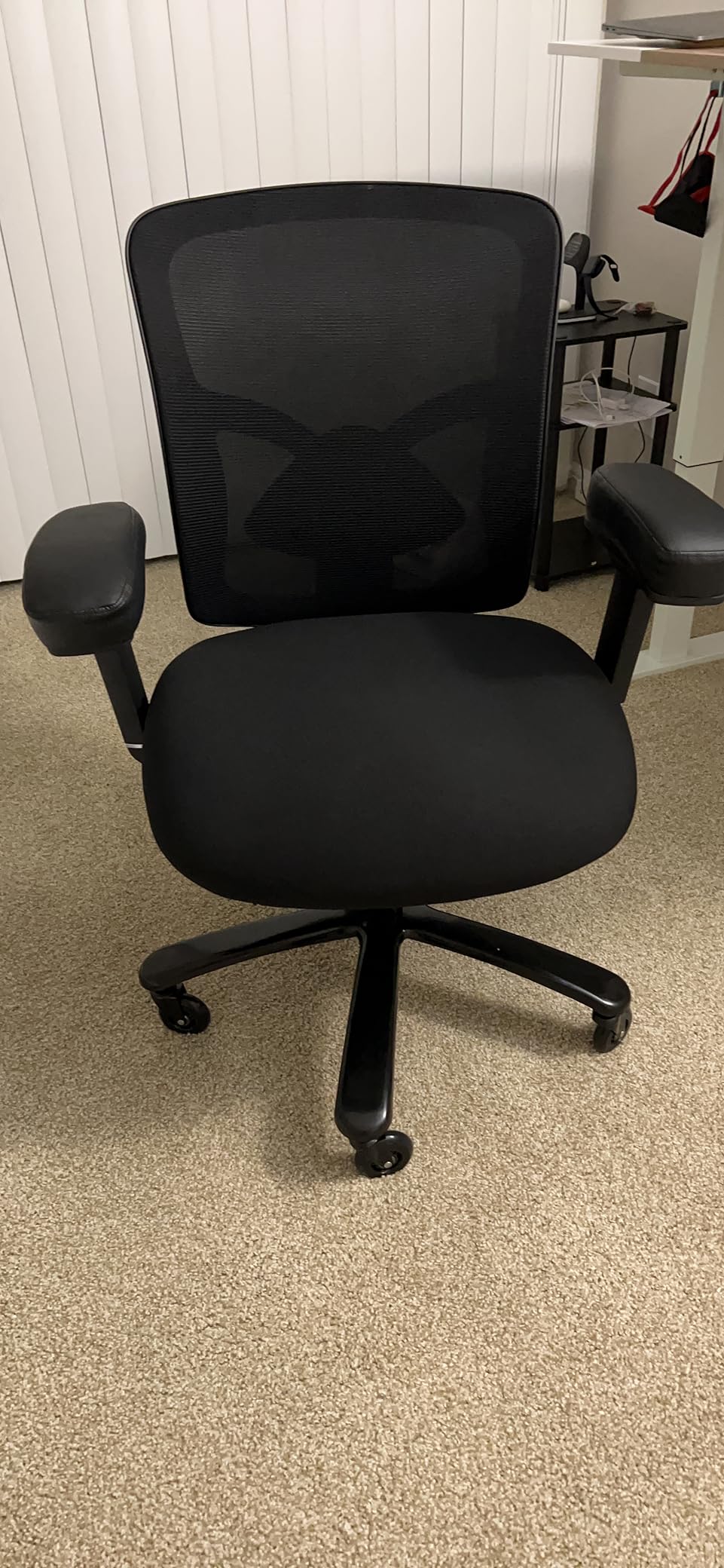 500LBS Big and Tall Office Chair with 4D Armrests & Adjustable Backrest, Heavy Duty Office Chair for Heavy People, Memory Foam Seat Filling Springs, Black customer photo 2