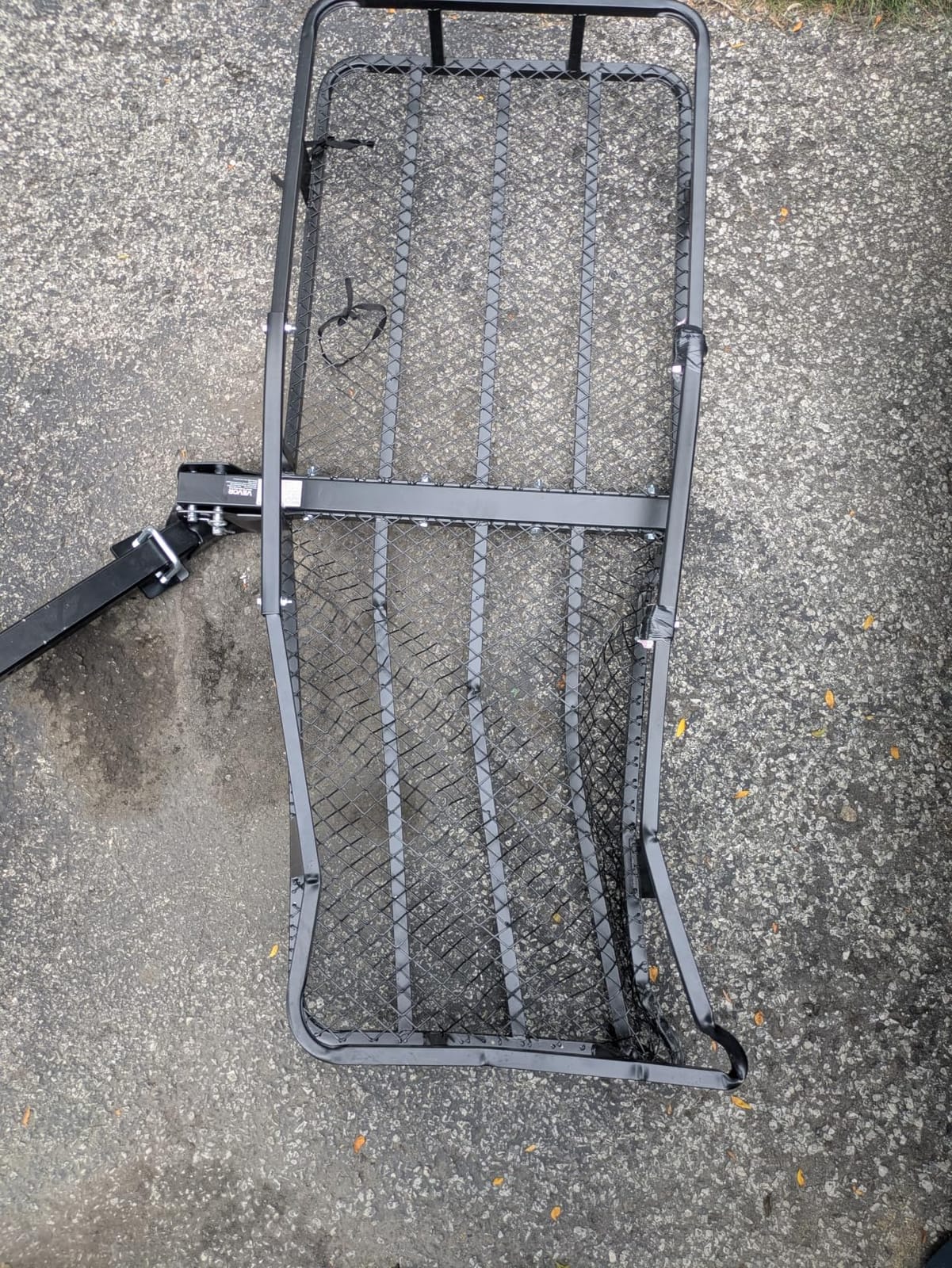 VEVOR 60 x 24 x 6 in Folding Hitch Cargo Carrier 500lbs Capacity customer photo 2