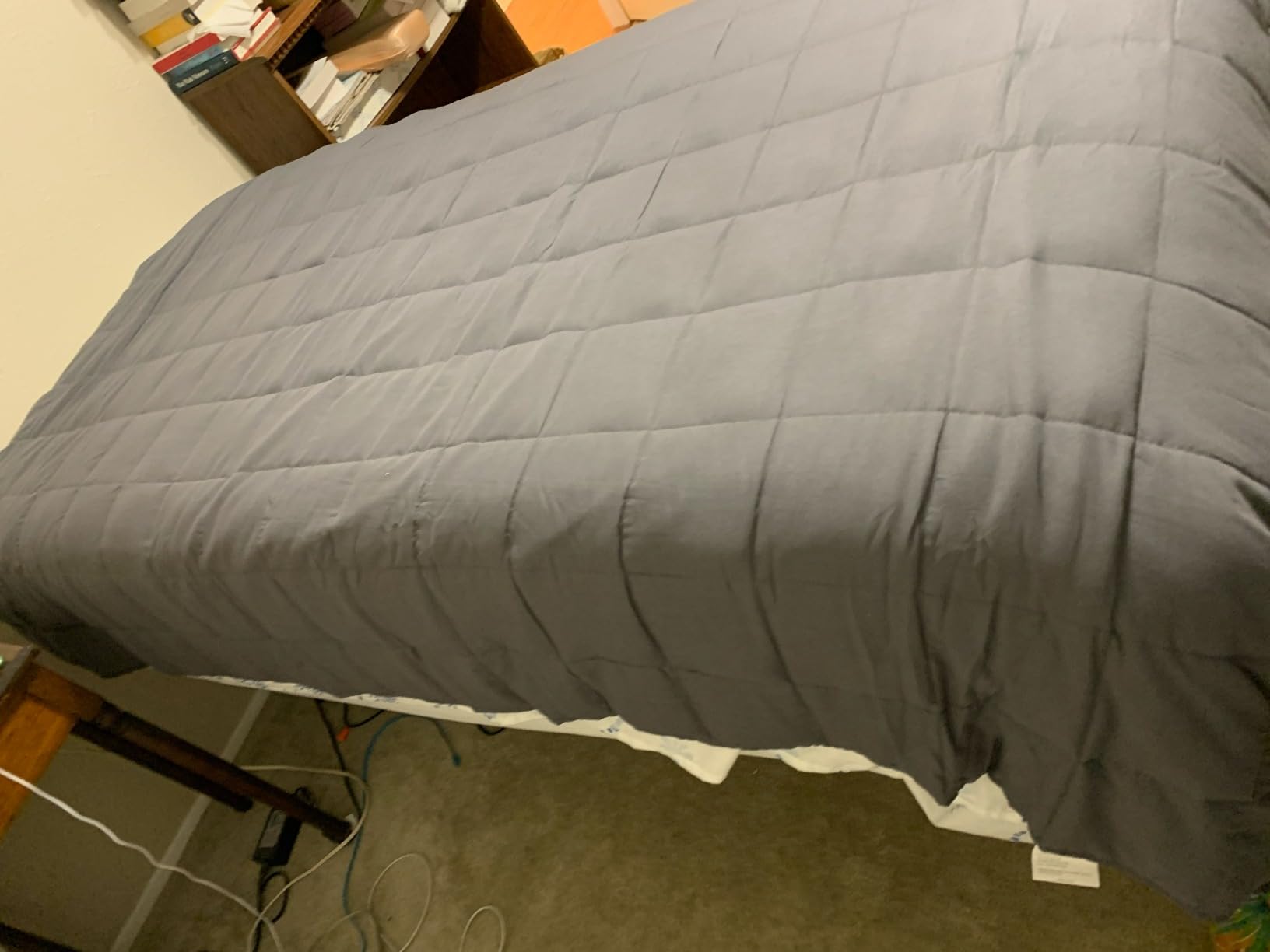 yescool King Size Weighted Blanket for Adults (20 lbs, 80” x 87”, Grey) Cooling Heavy Blanket for Sleeping Perfect for 190-210 lbs, Breathable Blanket for Adults & Couple All Season, Machine Washable customer photo 1