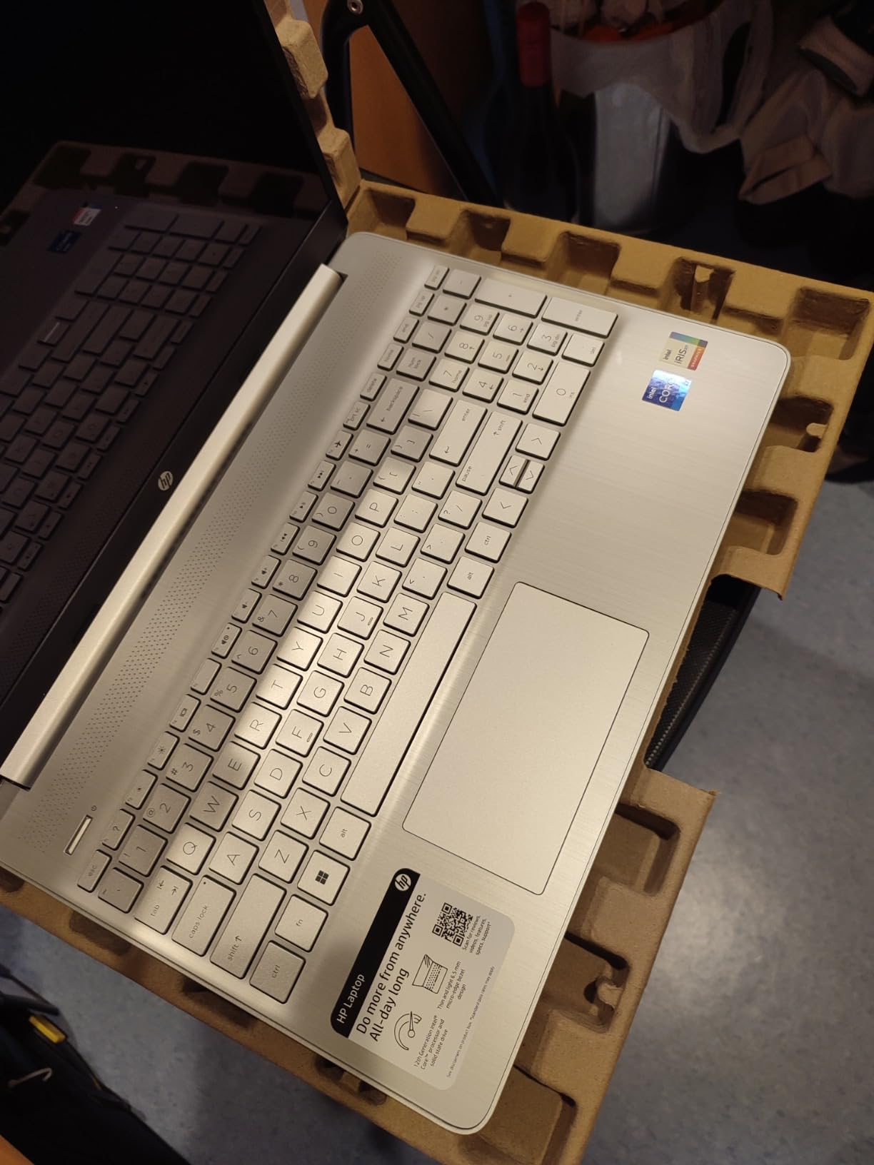 HP Pavilion 15 Laptop, 12th Generation Intel Core i7-1255U Processor, 32 GB RAM, 1 TB SSD, 15.6