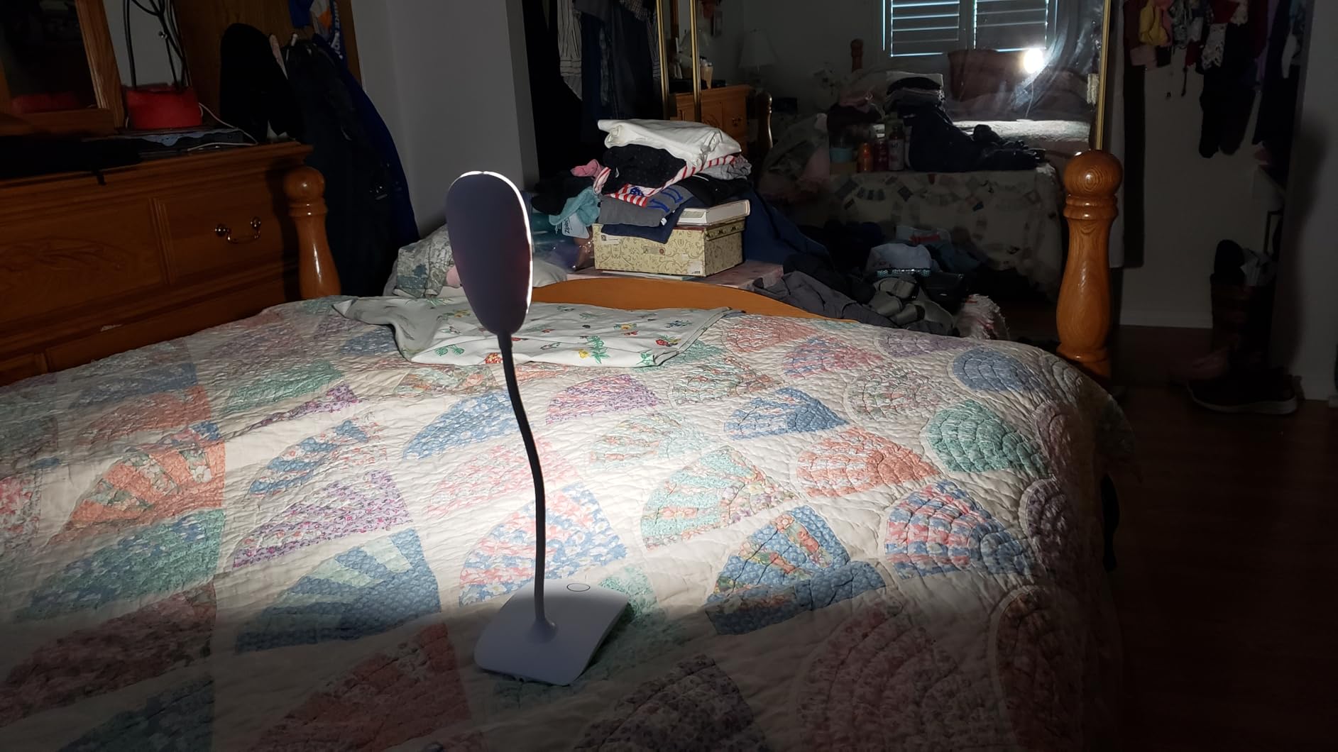 Portable Battery Powered Desk Lamp Small Rechargeable LED Table Light | 400 Lumen Eye Care, 3 Color Temperatures, Stepless Touch Dimming, 360 Adjustable for Nail Study Dorm Office Bedroom, White 1 Pcs customer photo 2