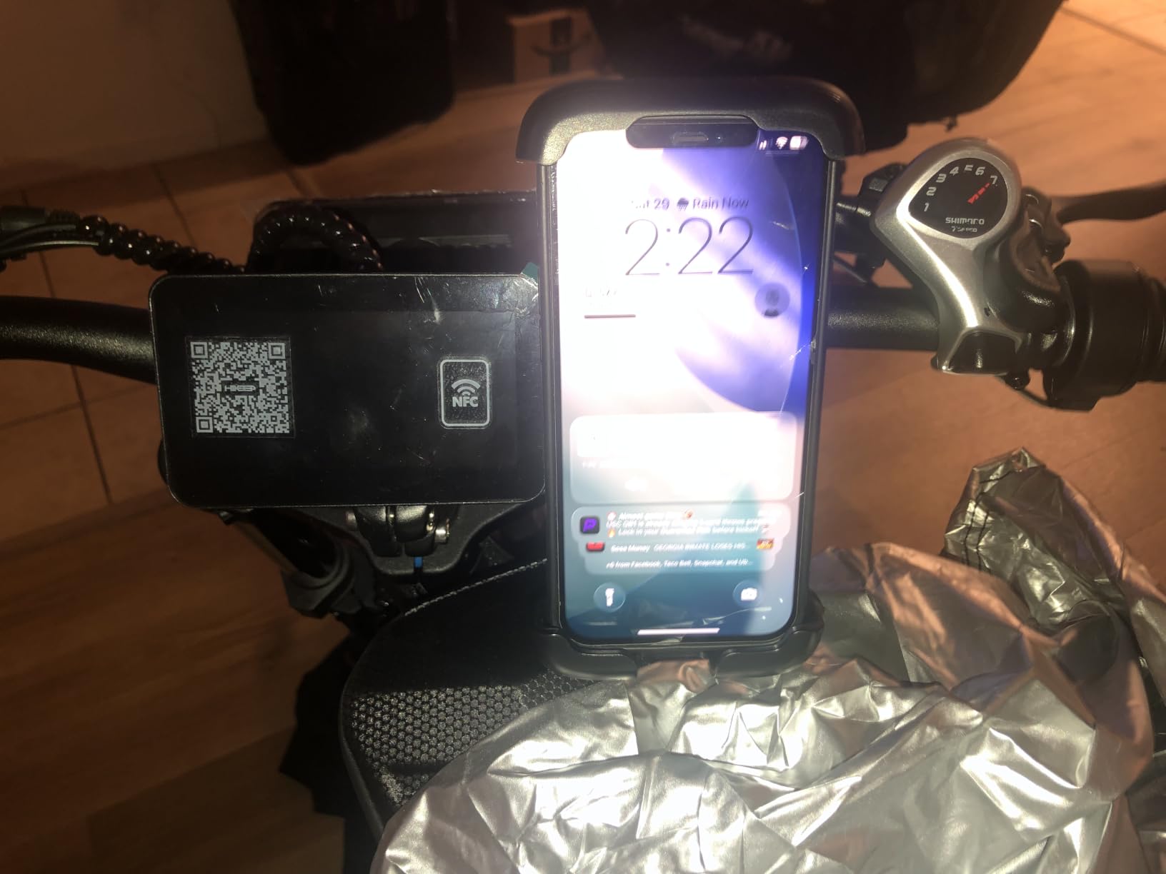 LISEN Bike Phone Holder, [Super Easy Install] Motorcycle Phone Mount Ebike Accessories Bicycle Handlebar Holder Mount Gifts for Adults Kids Men Mountain Mini Bike Scooter Gear Accessories, Black customer photo 2