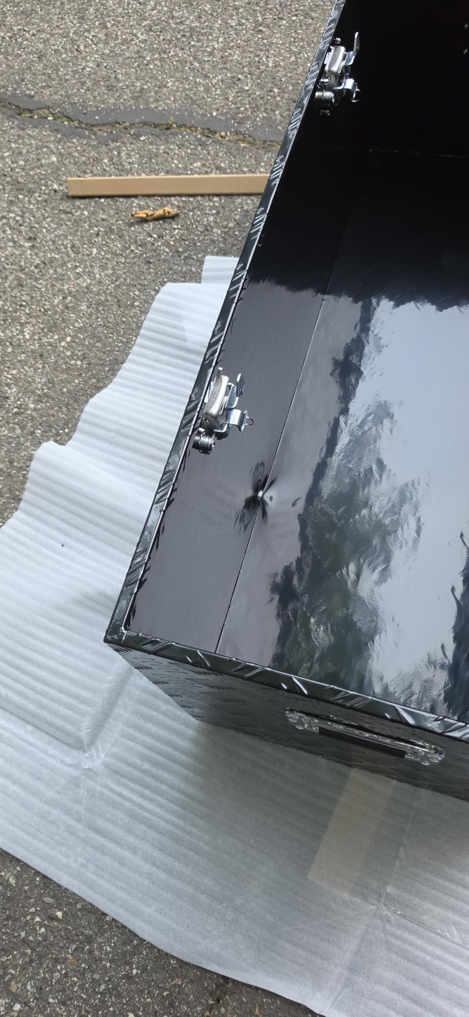 BLACKHORSE-RACING 35inch ATV/UTV Rear Aluminum Storage Box，Heavy Duty Aluminum Stripes Plated Truck Cargo Box - Off-Road Vehicles, Utility Vehicles - Weatherproof - Black customer photo 1