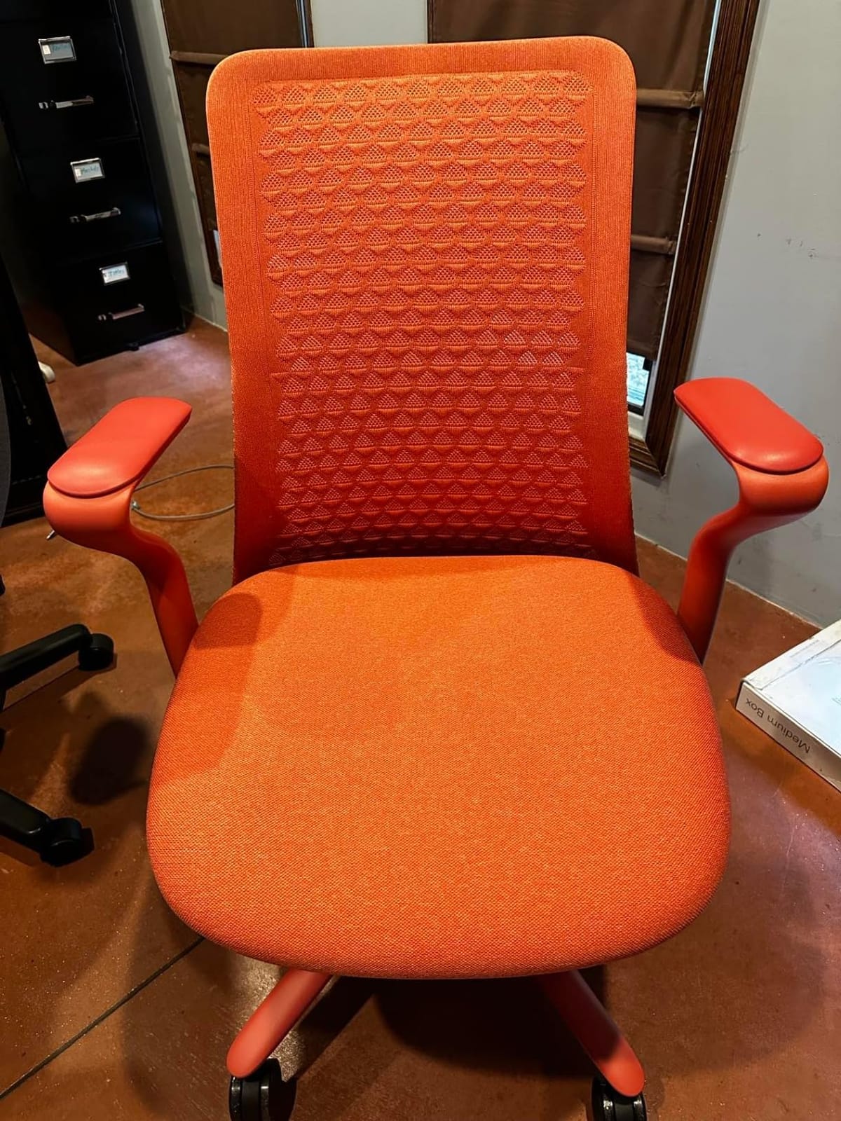Branch Verve Chair, High Performance Executive Office Chair customer photo 1