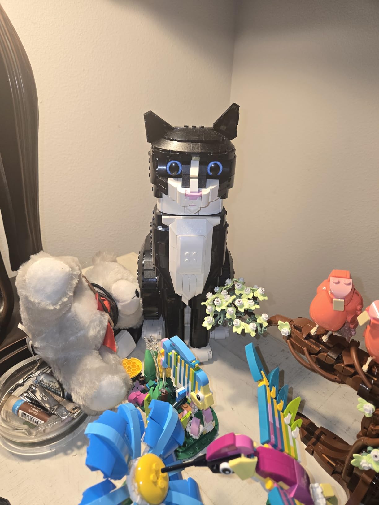 LEGO Ideas Tuxedo Cat - Building Sets for Adults, Ages 18+ - DIY Crafts Kit for Home Decor, Living Room or Bedroom - Gift for Animal Lovers - 21349 customer photo 2