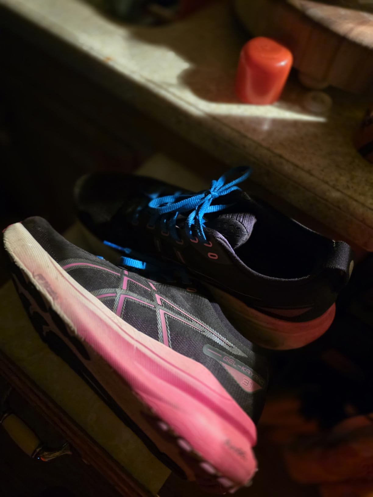 ASICS Women's Gel-Kayano 31 Running Shoes customer photo 1