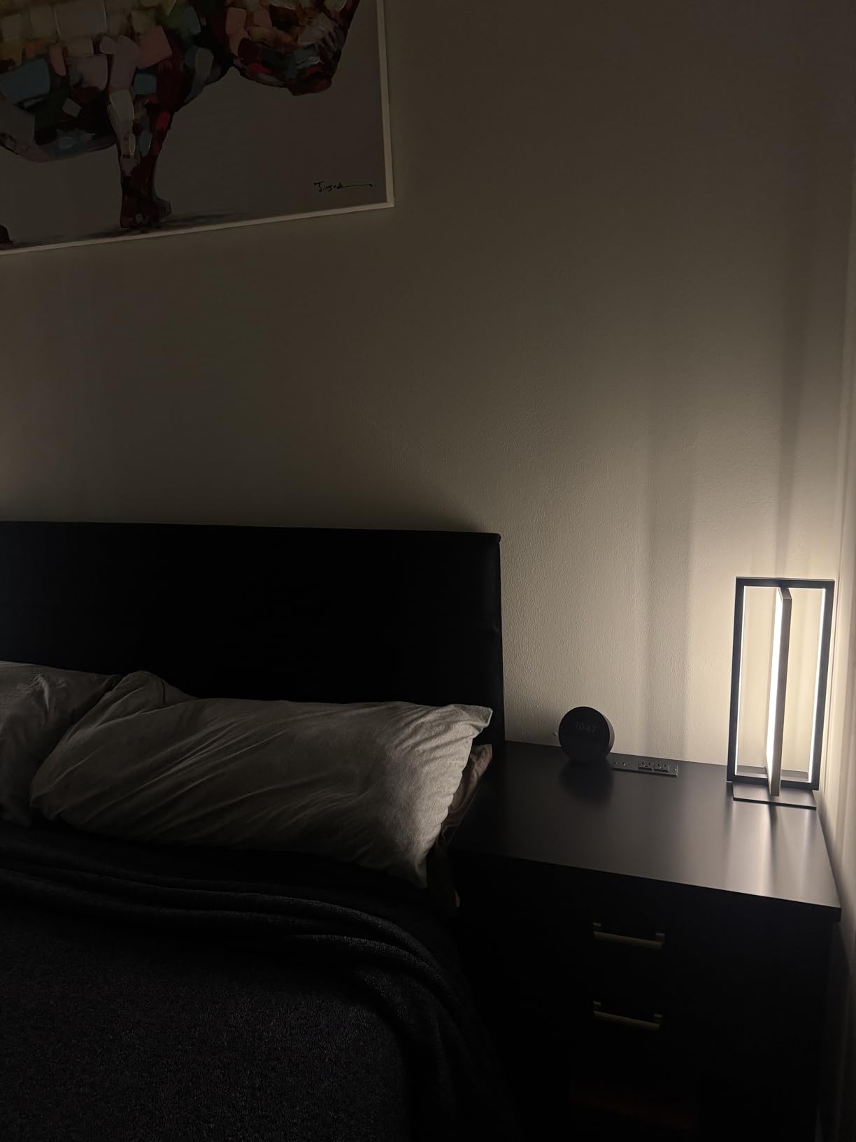 EDISHINE Modern LED Table Lamps, 750LM Dimmable Nightstand Lamp, Silver | 3 Color Temperatures, Angle Adjustable, Dual-Frame Rectangle, Ideal for Living Room, Bedroom customer photo 2
