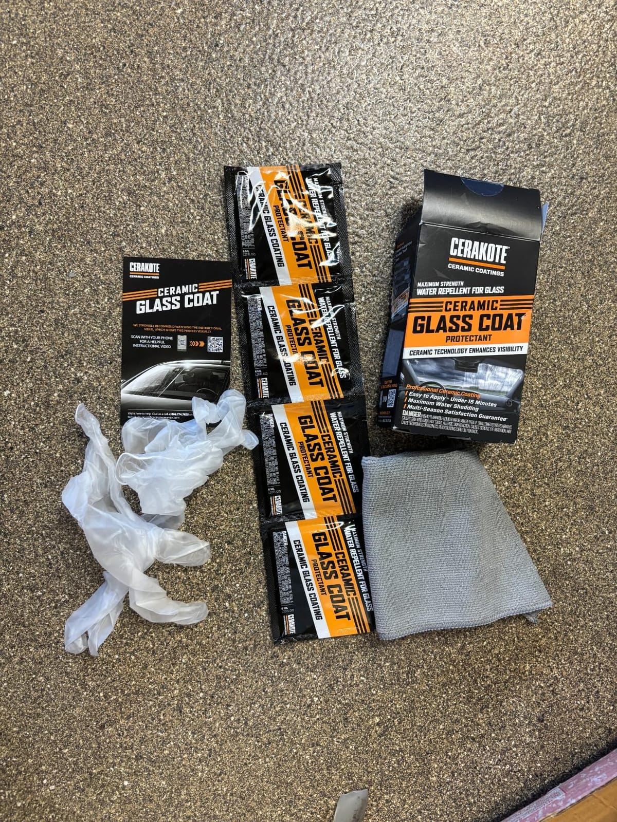 CERAKOTE® Ceramic Glass Coat Protectant, Rain Repellent for Cars, 4 Wipes customer photo 2