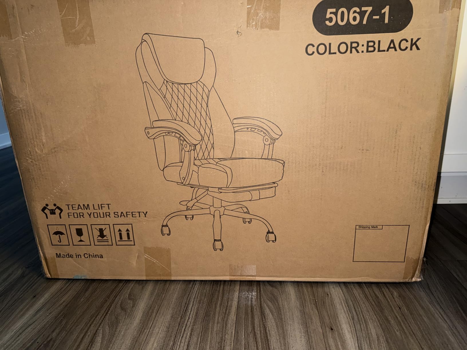 amseatec Big and Tall Office Chair with Footrest, Lumbar Support, Black | Ergonomic Leather High Back, Infinite Lock Reclining 90°-135°, 20 Spring Packs, 300lbs Capacity, Executive Desk Chair customer photo 1