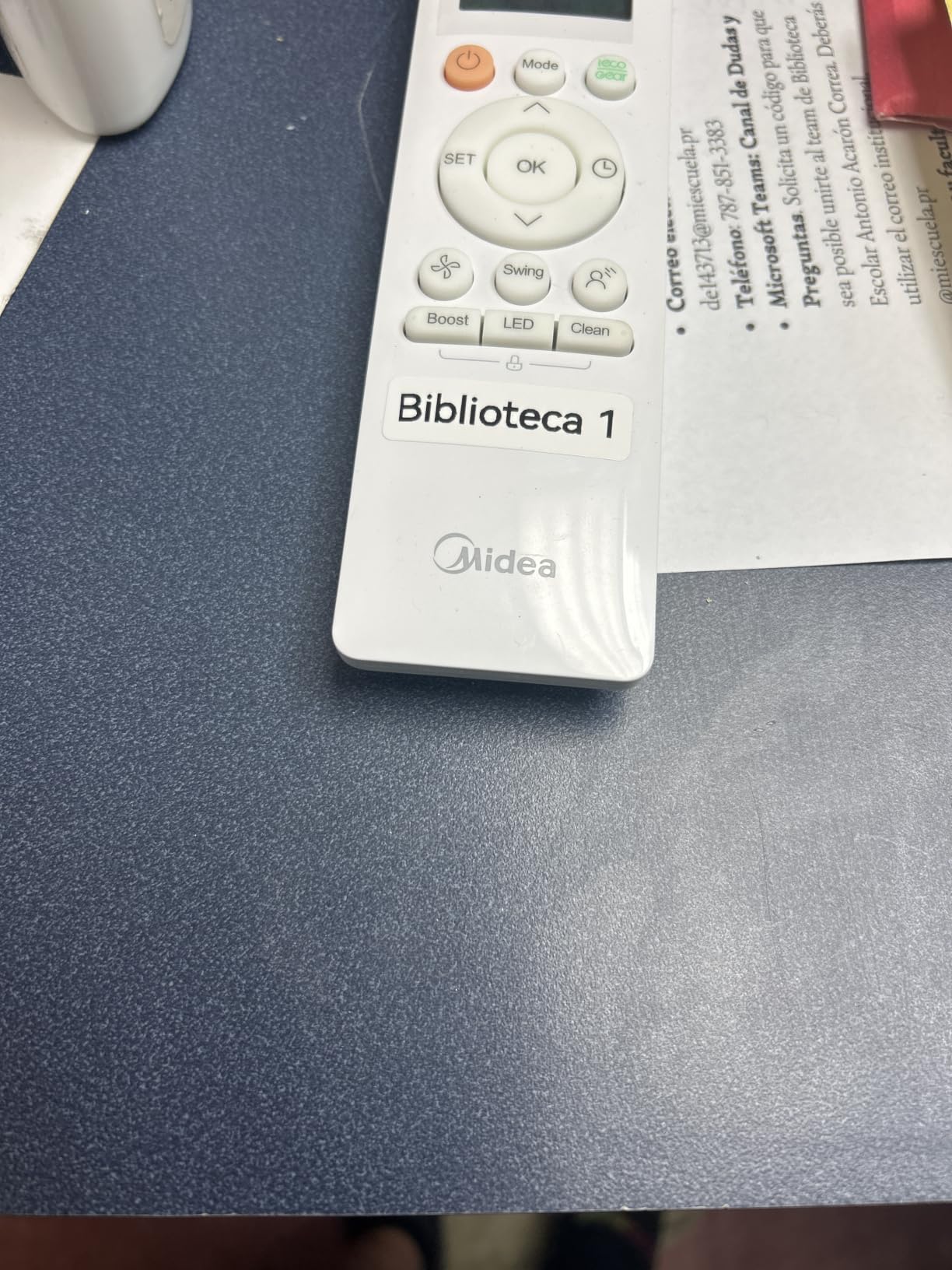 NIIMBOT D110 Mini Label Maker Machine with Tape for Home School, White customer photo 1