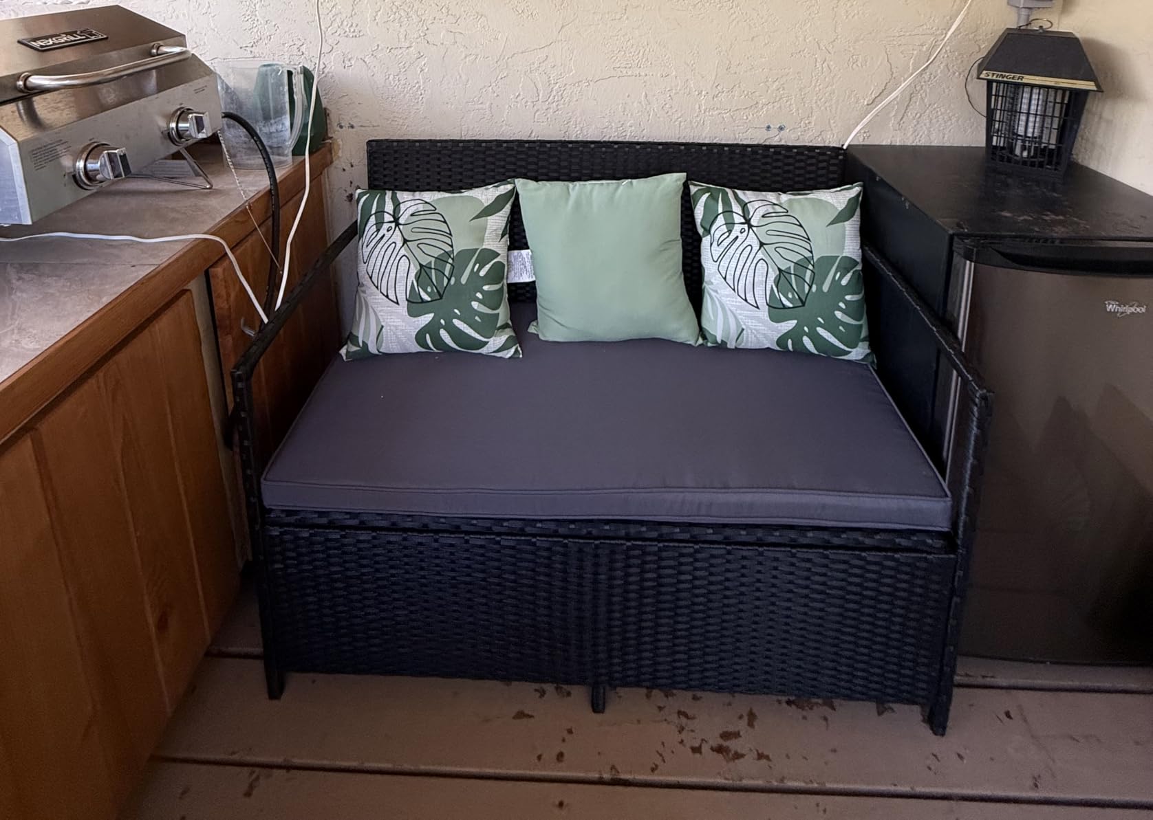 Flamaker Patio Loveseat Wicker Outdoor Furniture Storage Bench, Black customer photo 1