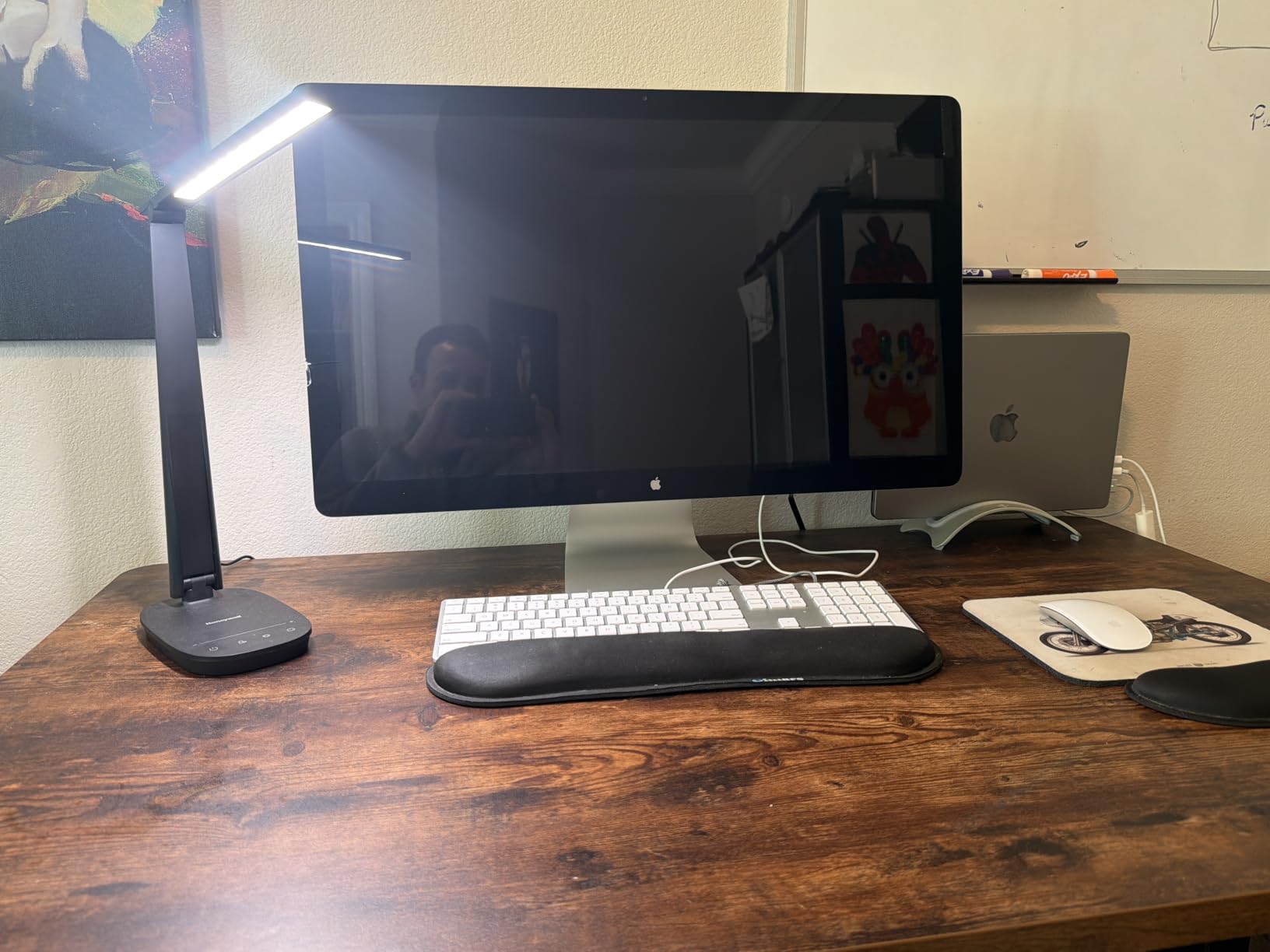 Honeywell HWT-H2 LED Desk Lamp, Eye-Caring Full Spectrum, USB-A & USB-C Charging, Foldable Touch Control customer photo 1