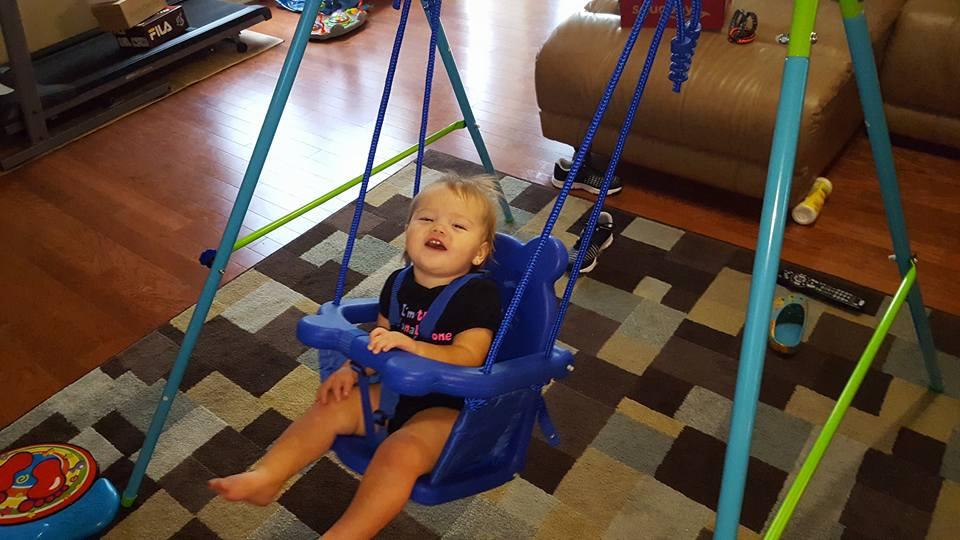 HLC Heavy Duty Metal Kids Swing Set for Backyard, Ages 3-10, 440lbs customer photo 2