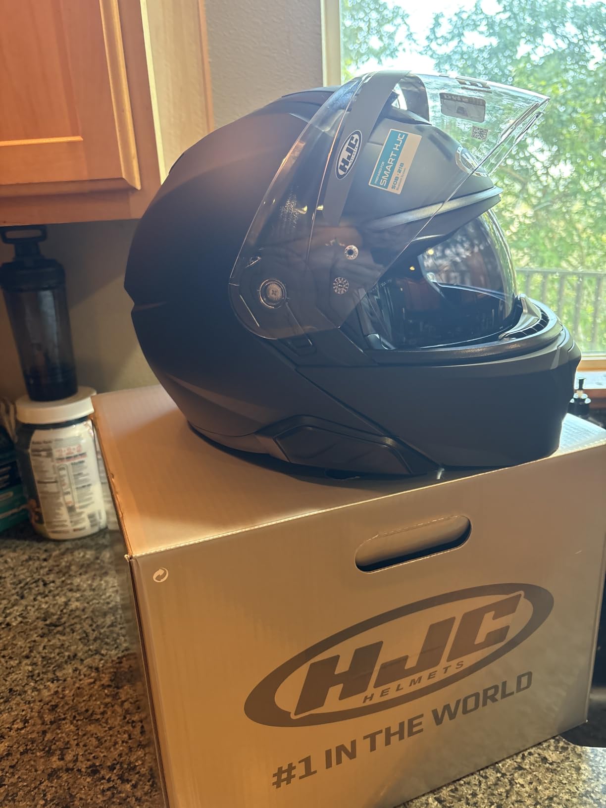 HJC i91 Solid Modular Motorcycle Helmet with HJ-33 Pinlock Shield, DOT Approved (Semi Flat Black, Large) customer photo 1