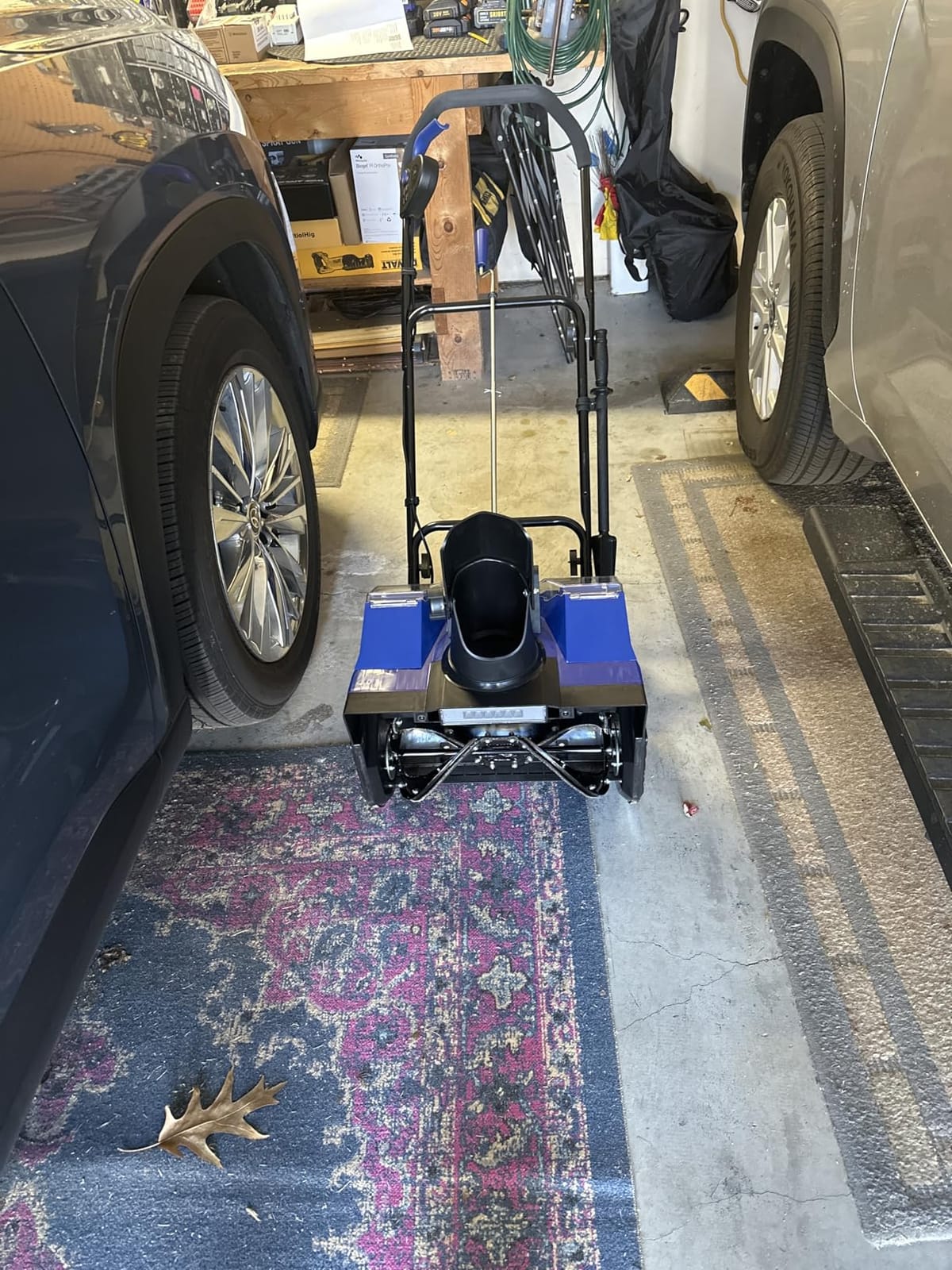 Westinghouse WSnow18 48V Cordless Snow Blower 18 Inch Kit, Steel Auger, LED Light, 1200W Brushless Motor, 25ft Throwing Distance, Plows 650lbs/min, Compatible with Snow Joe Batteries customer photo 1