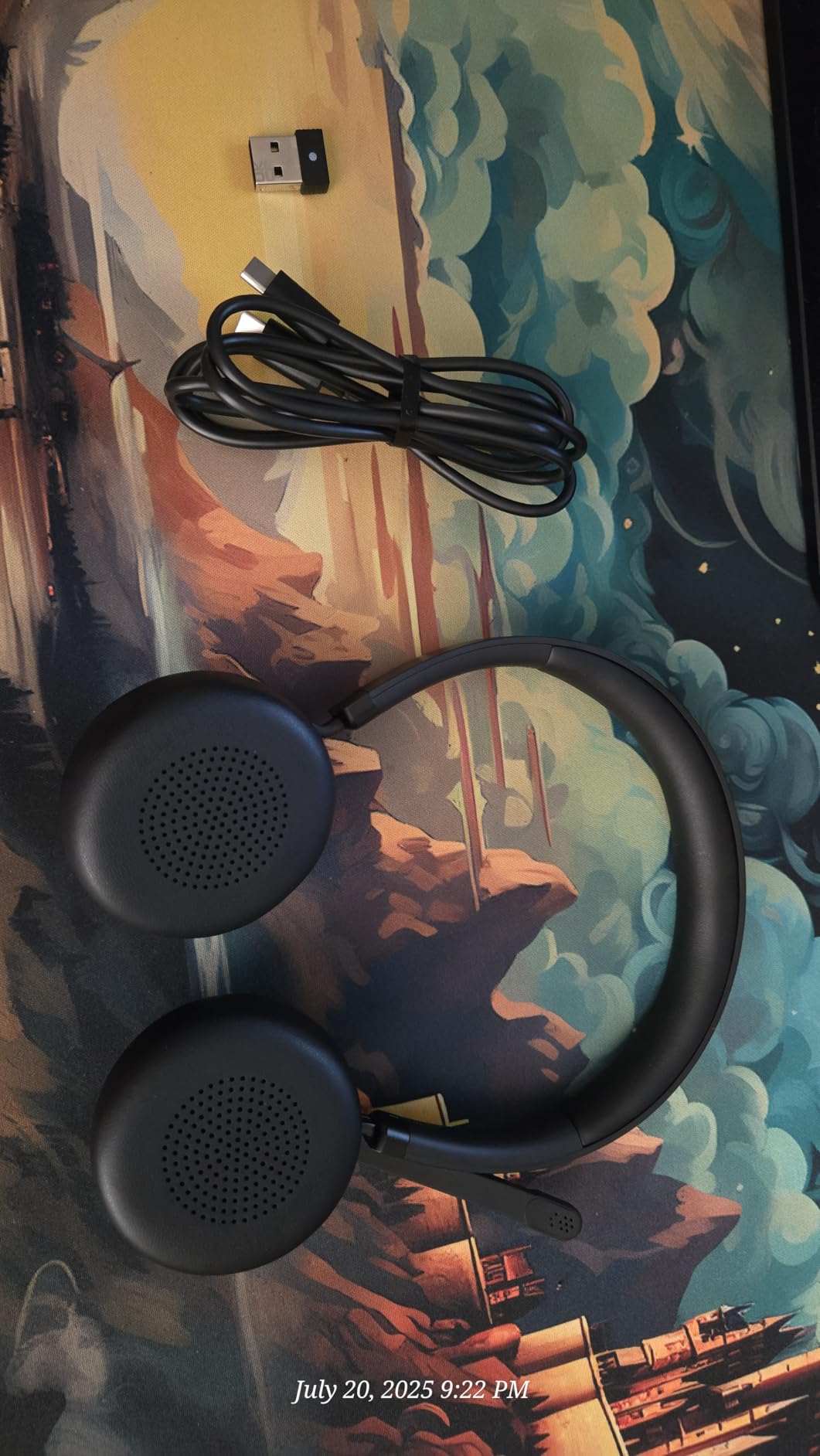 Lenovo Wireless VoIP Headset Teams Certified, Noise-Canceling Mic, Bluetooth 5.3 Multipoint, USB-A Receiver, 31-Hour Talk & 60-Hour Playback, Lightweight Over-Ear Design customer photo 1