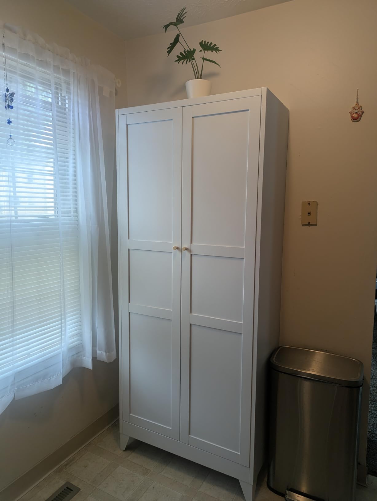 Letaya White Storage Cabinet with Adjustable Shelves-Metal Home Kitchen Pantry Cabinets with Doors,Organization Locker for Cupboard/Bedroom/Dining/Living/Bathroom/Office/Garage Room customer photo 2