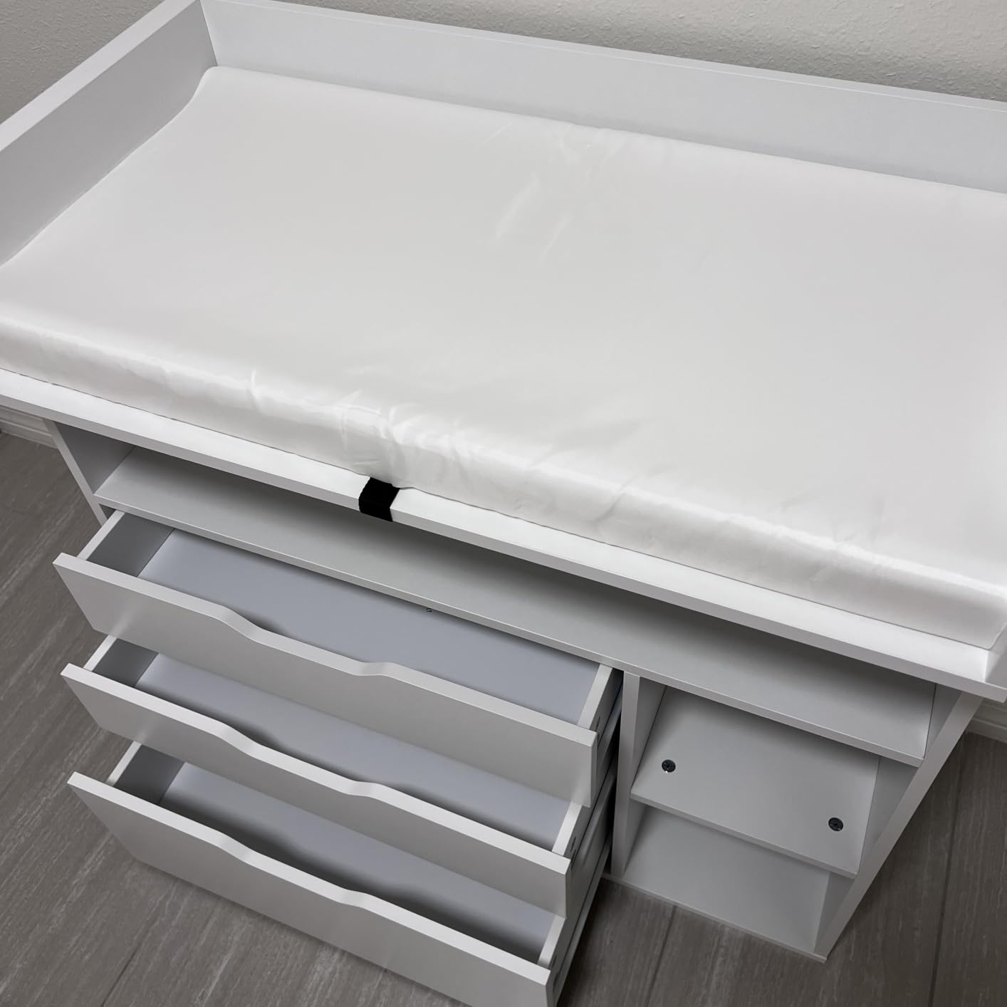 Pipleo Baby Changing Table Dresser with 3 Drawers and 3 Storage Shelves, Can be Used as a Baby Dresser with Changing Table Top, a Baby Changing Station, a Wood Diaper Changing Station (White) customer photo 2