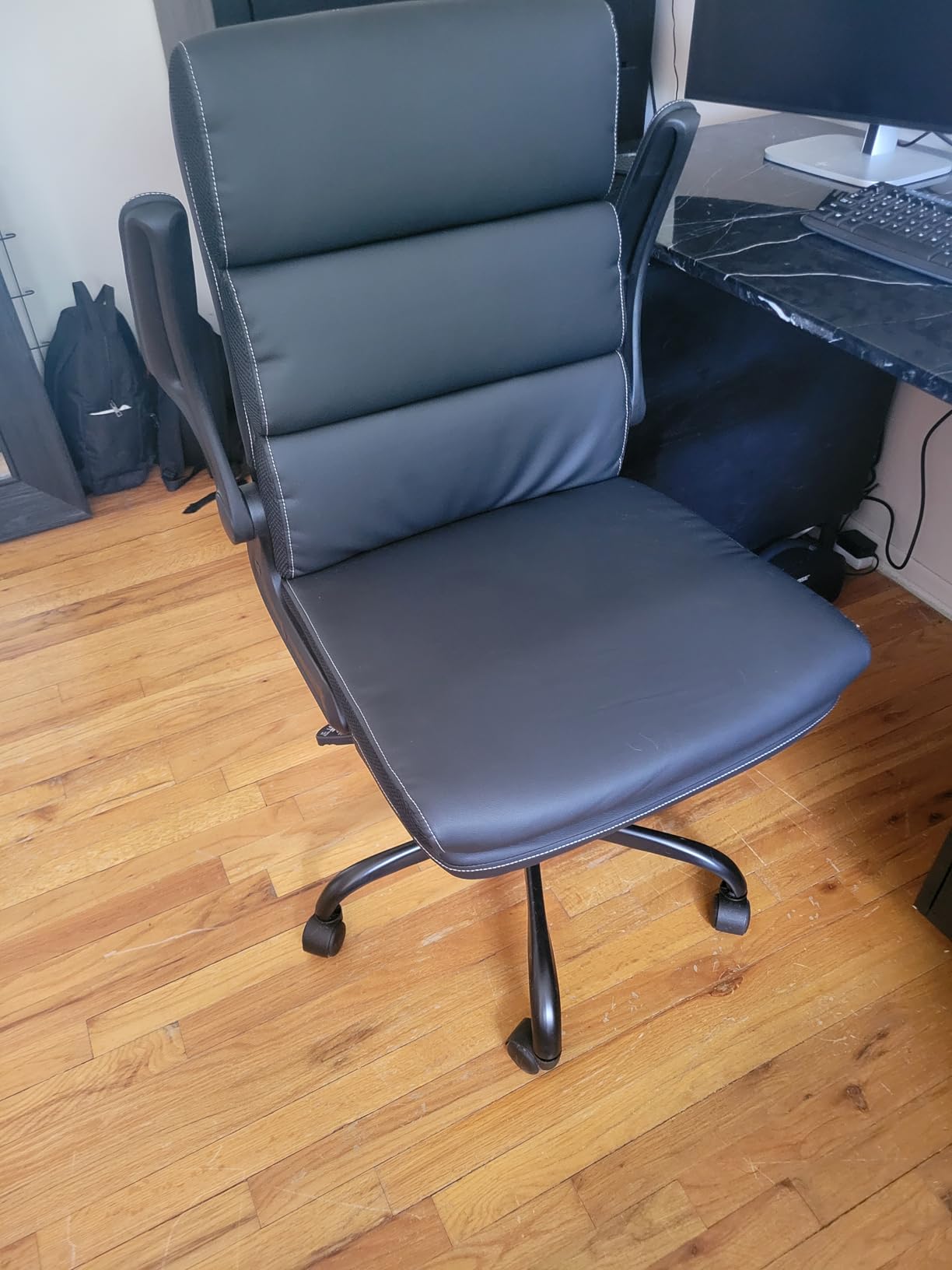 amseatec Small Desk Chair, Comfy Office Chair, Flip-Up Arms for Home | 3-zone mid backrest and dual-layer cushion add comfort; PU upholstery, 90° upright lock, 115° tilt, rocking mode; 300lbs customer photo 2