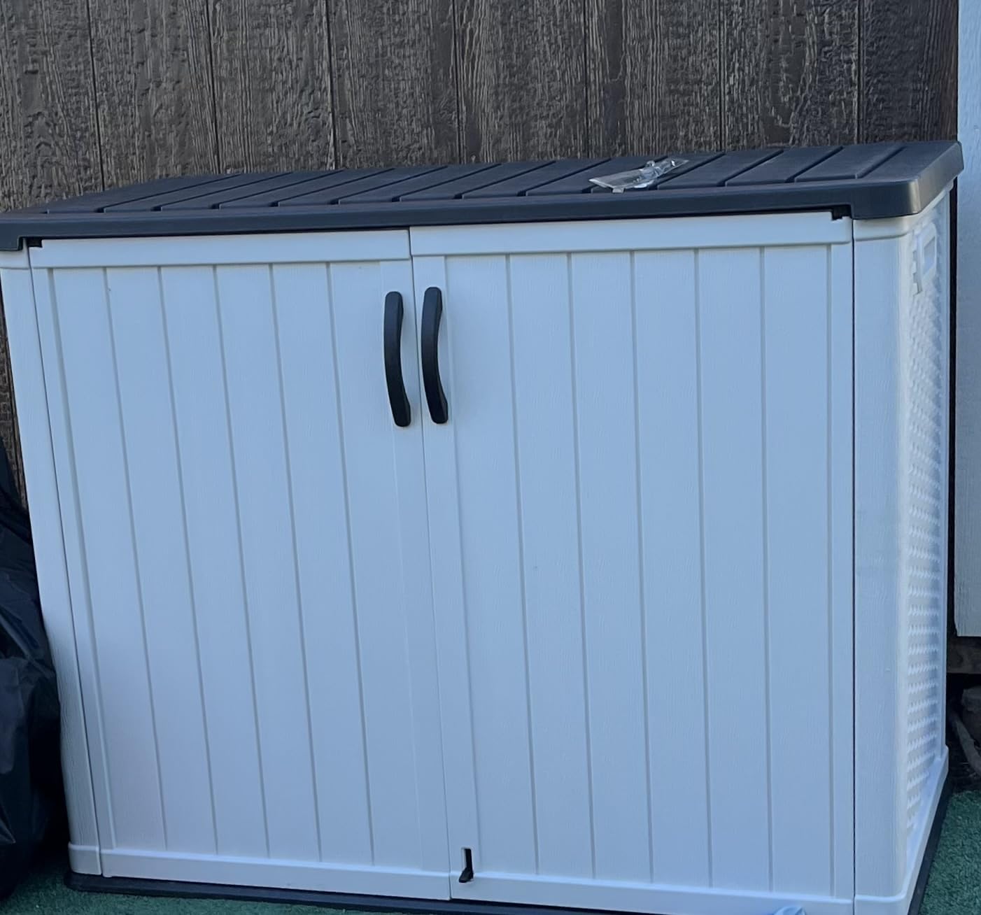Devoko Outdoor Storage Cabinet 26 Cu Ft with Lockable Doors, Horizontal Storage Shed Waterproof Patio Tools Storage Box for Sofa Cushions, Gardening Tools and Accessories (Beige) customer photo 1