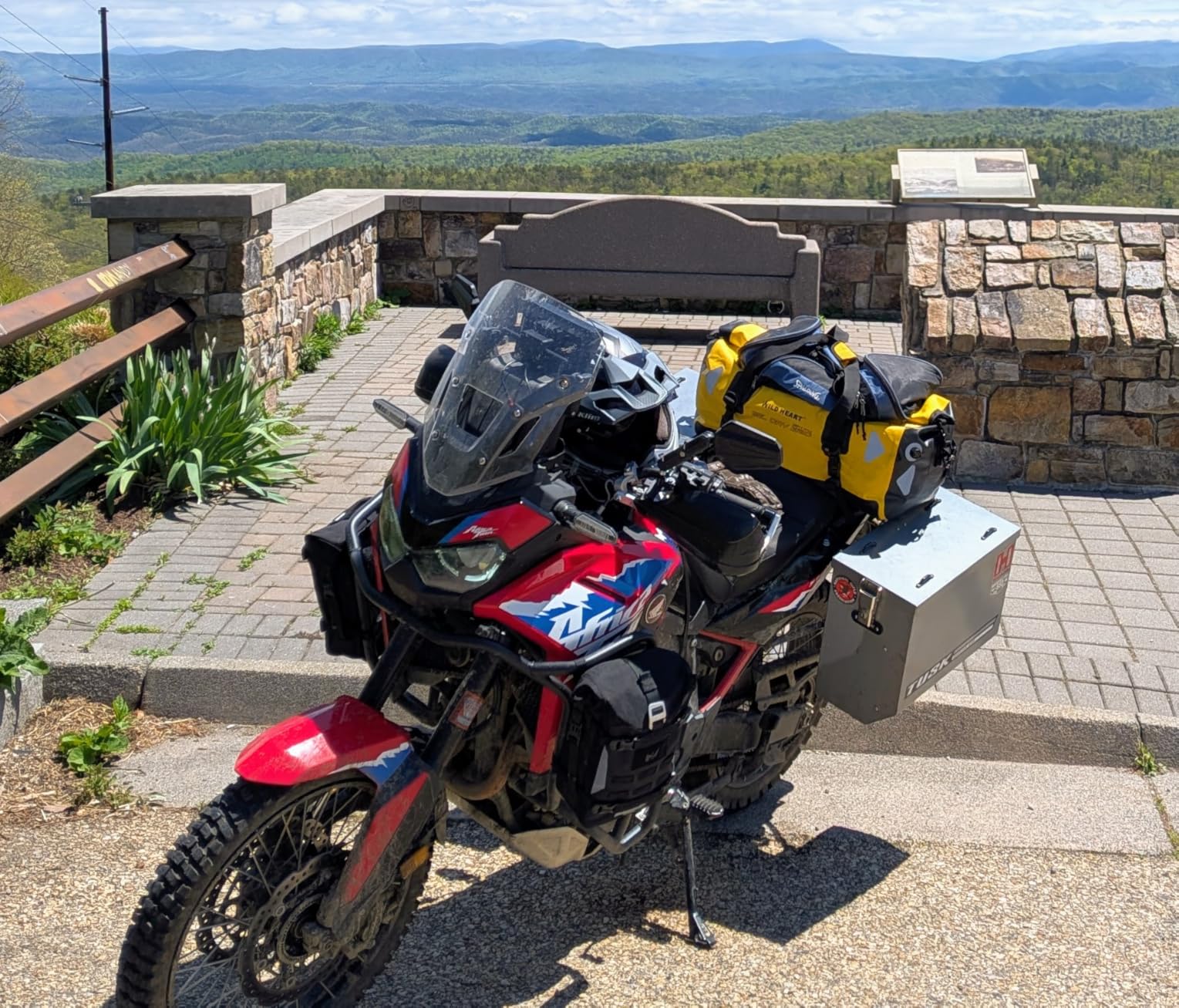 Rhinowalk Motorcycle Saddlebag 35L Waterproof, Quick Release Motorbike Side Bag, Universal Fit Motorcycle Side Bag (1-Piece) customer photo 1